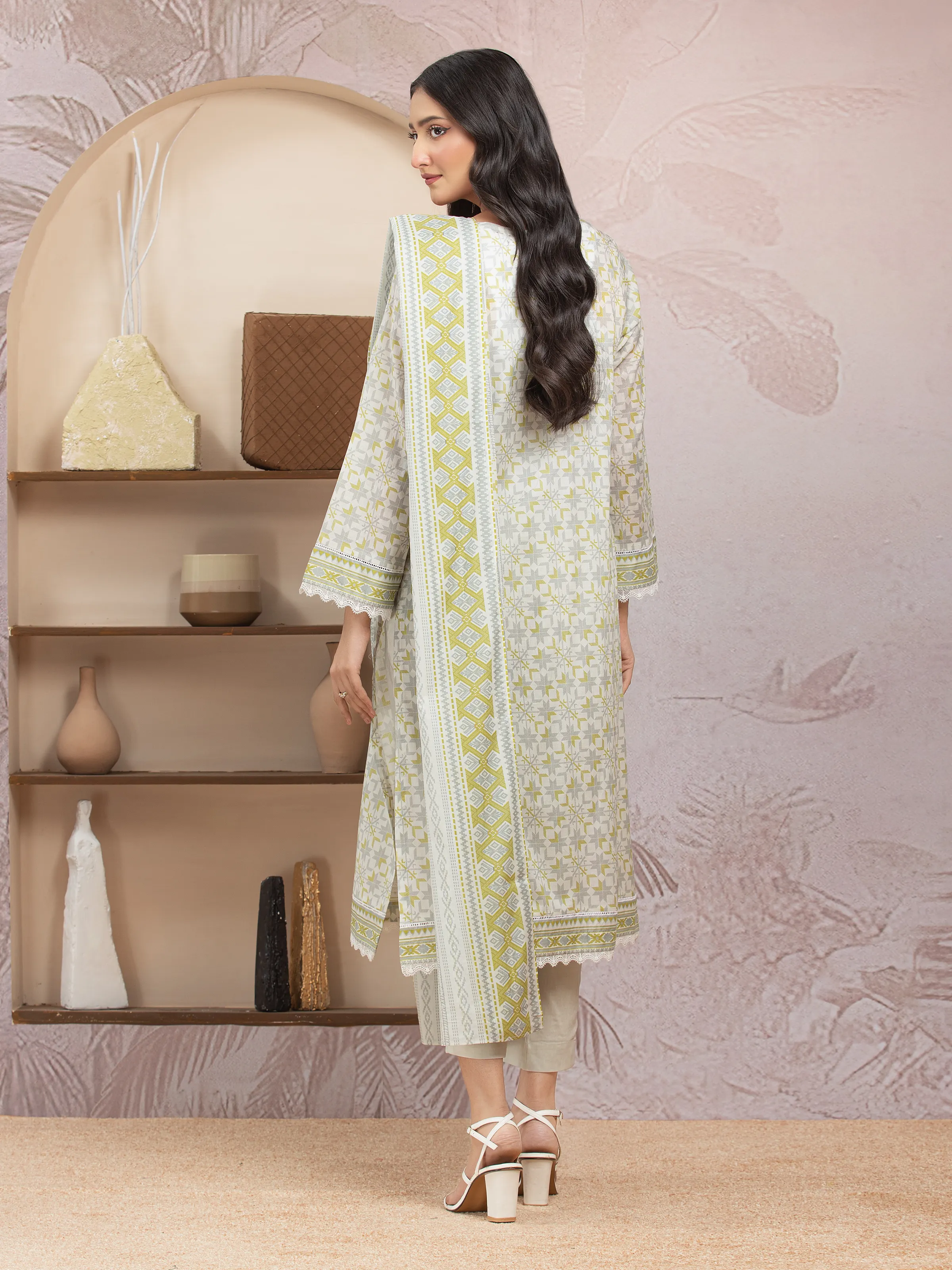 Unstitched Printed Lawn Suit - EWU5A1-35203-3P - Image 2