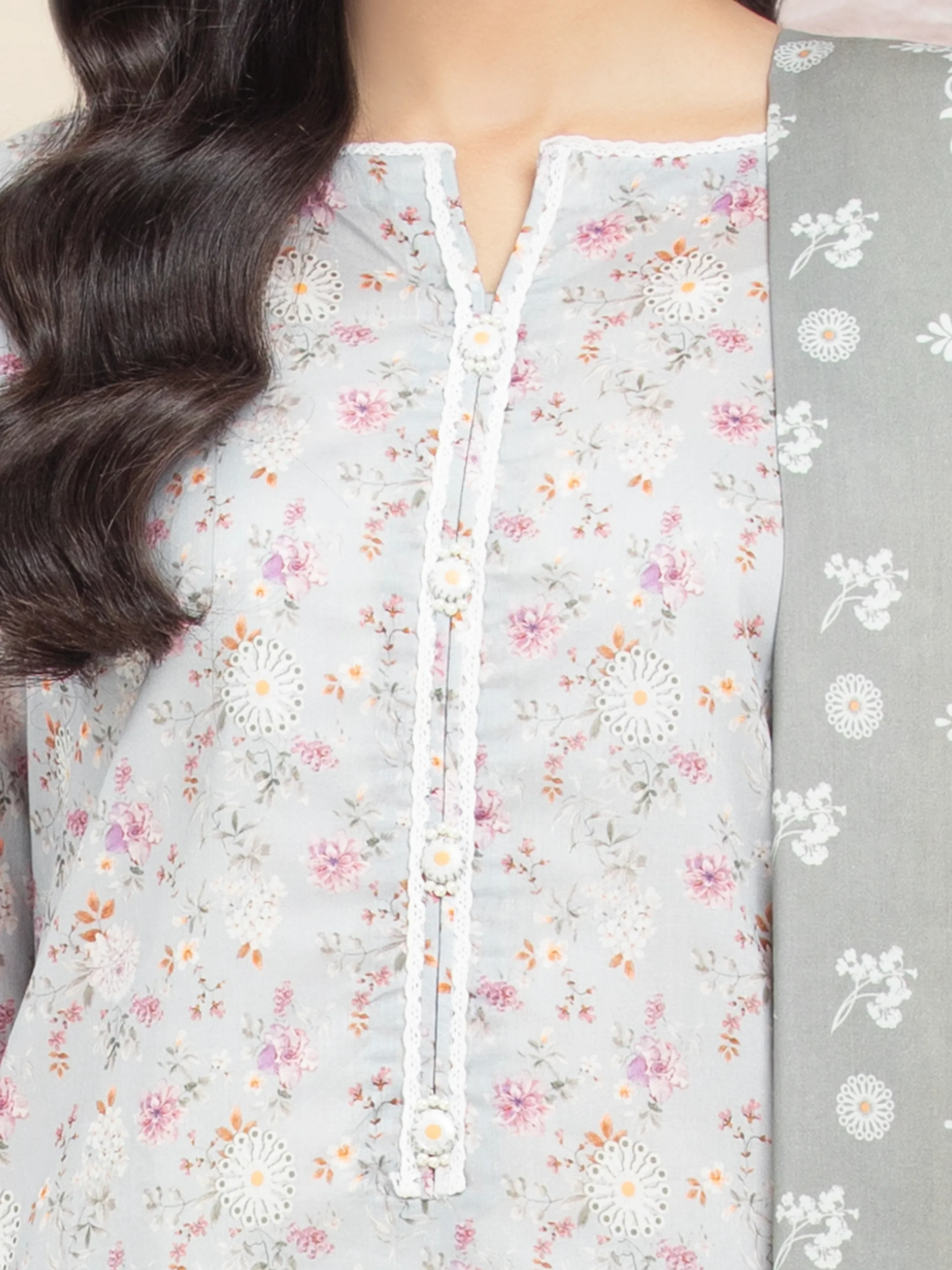Unstitched Printed Lawn Suit - EWU5A1-35221-3P - Image 4