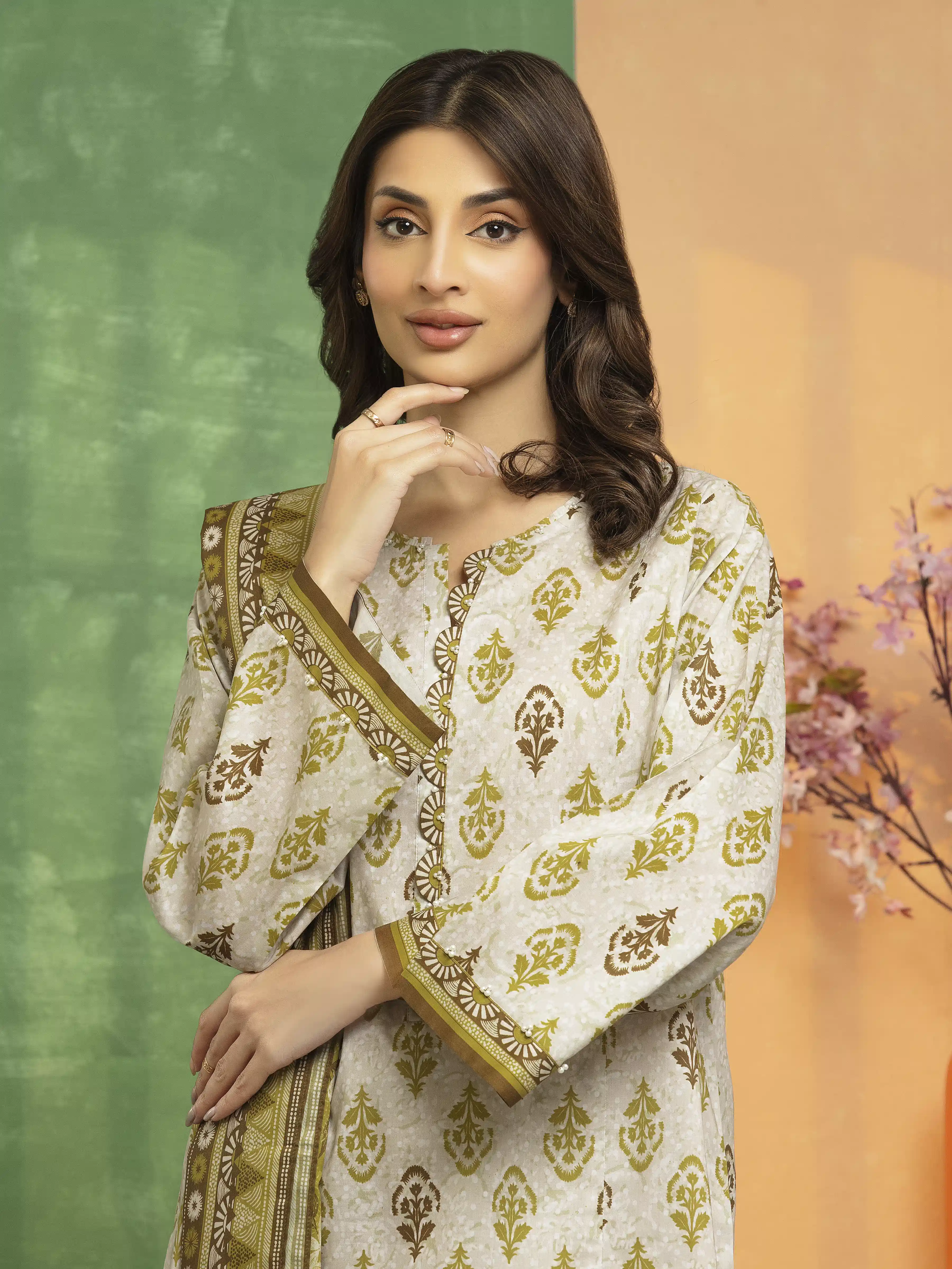 Unstitched Printed Lawn Suit - EWU5A1-35244-3P - Image 4