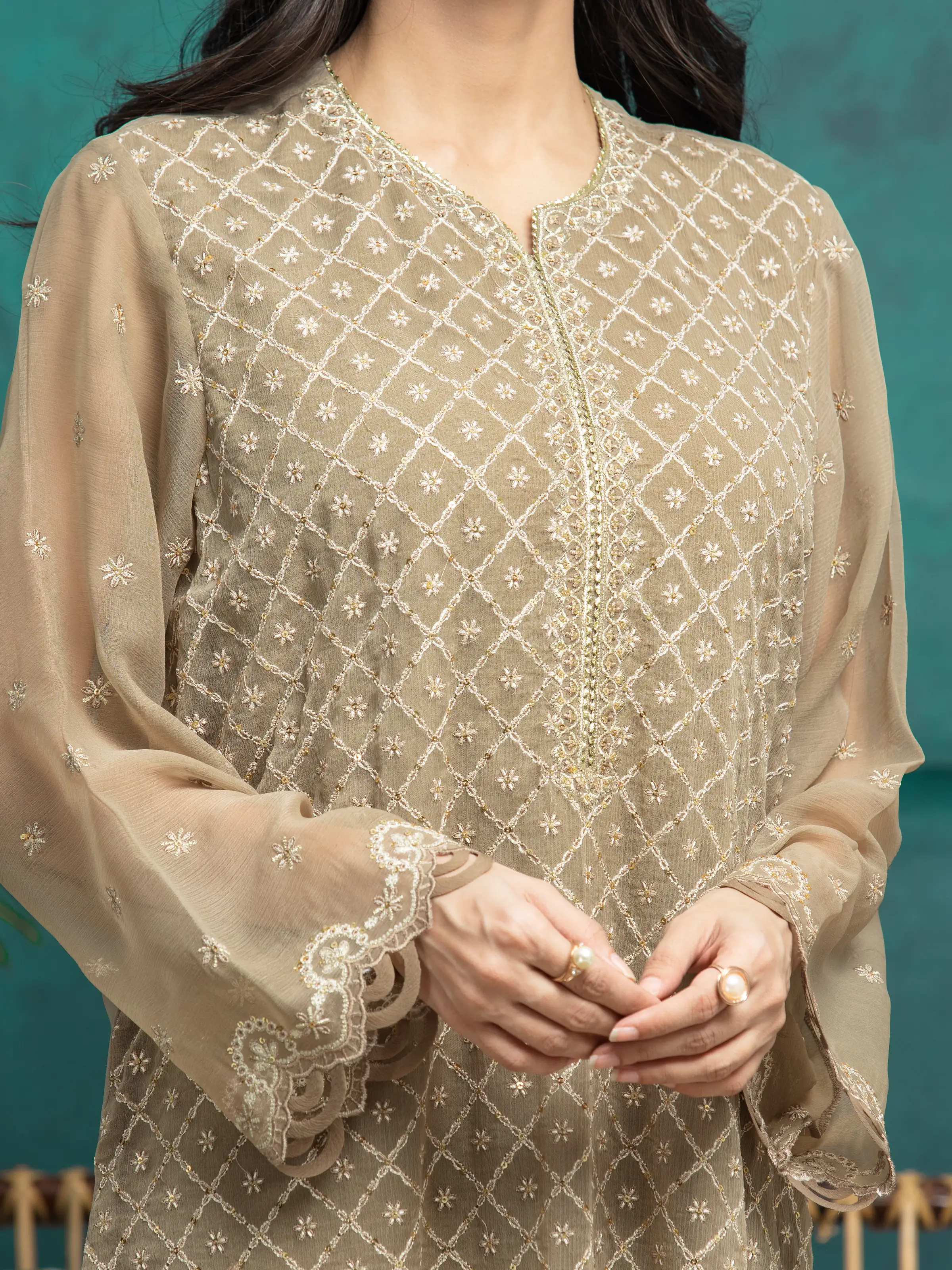 Unstitched Embroidered Chiffon Suit - EWU24V5-30320-3P - Image 3
