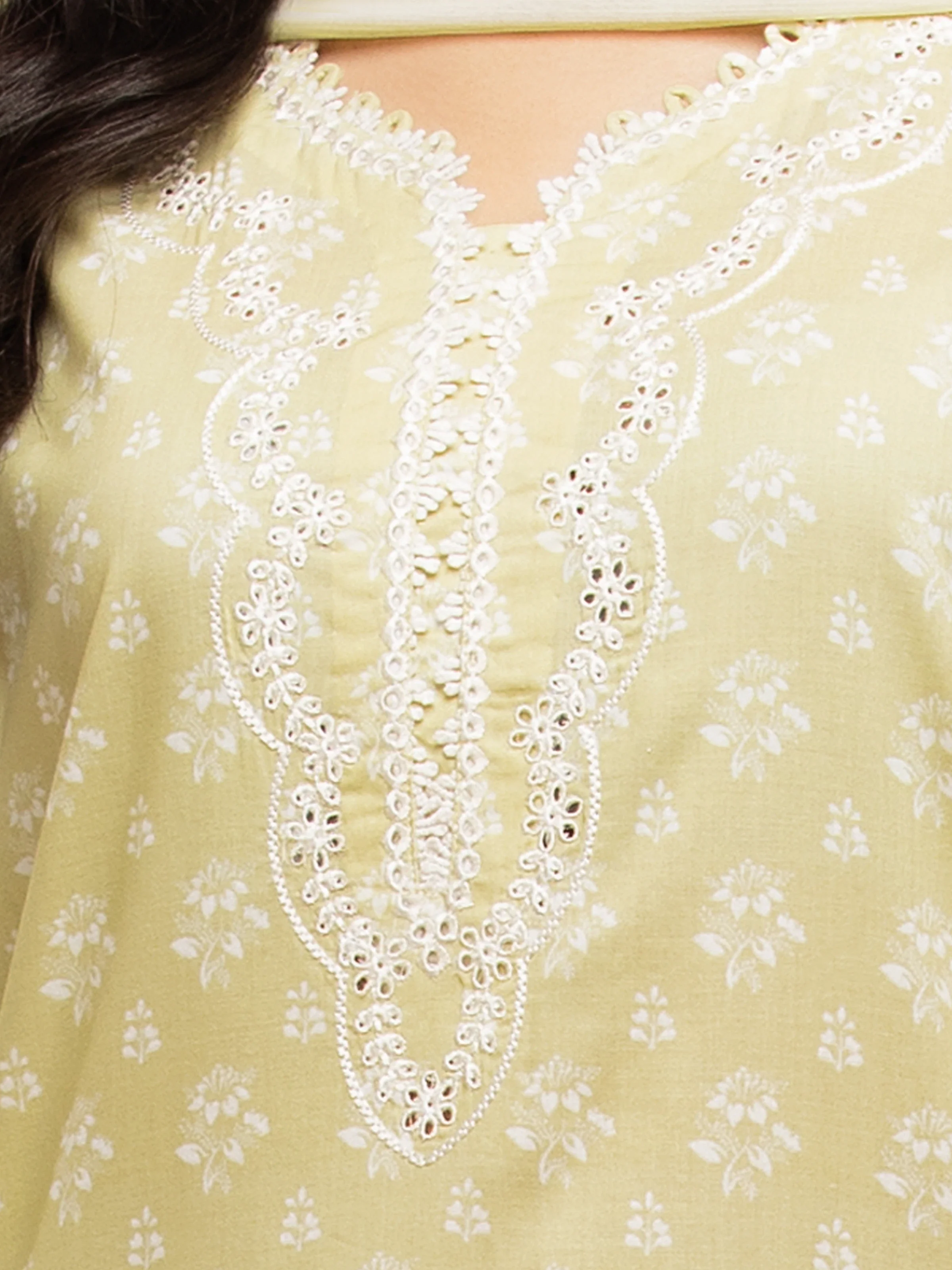 Unstitched Embroidered Lawn Suit - EWU5V1-31060-3P - Image 4