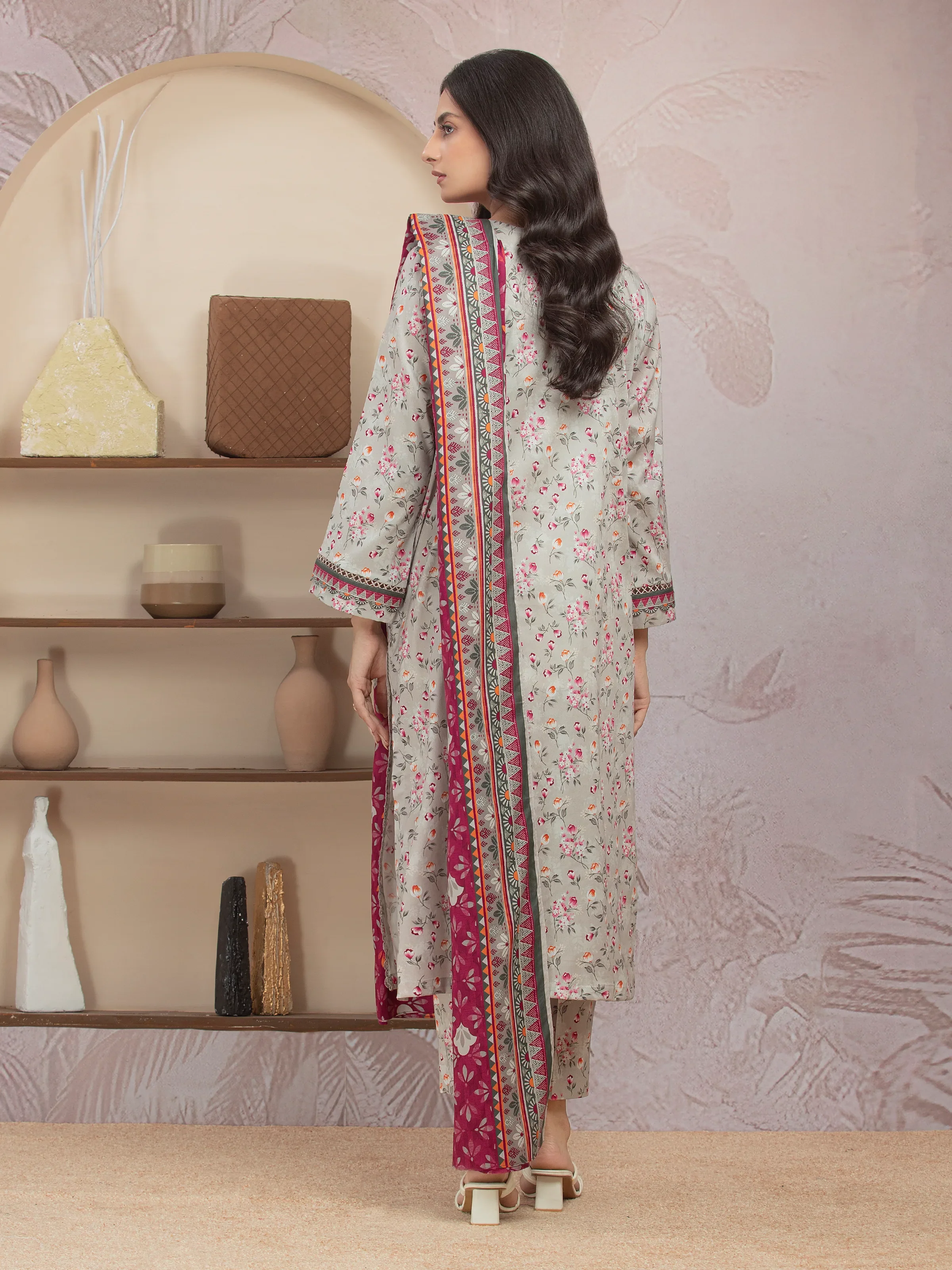 Unstitched Printed Lawn Suit - EWU5A1-35029-3P - Image 2