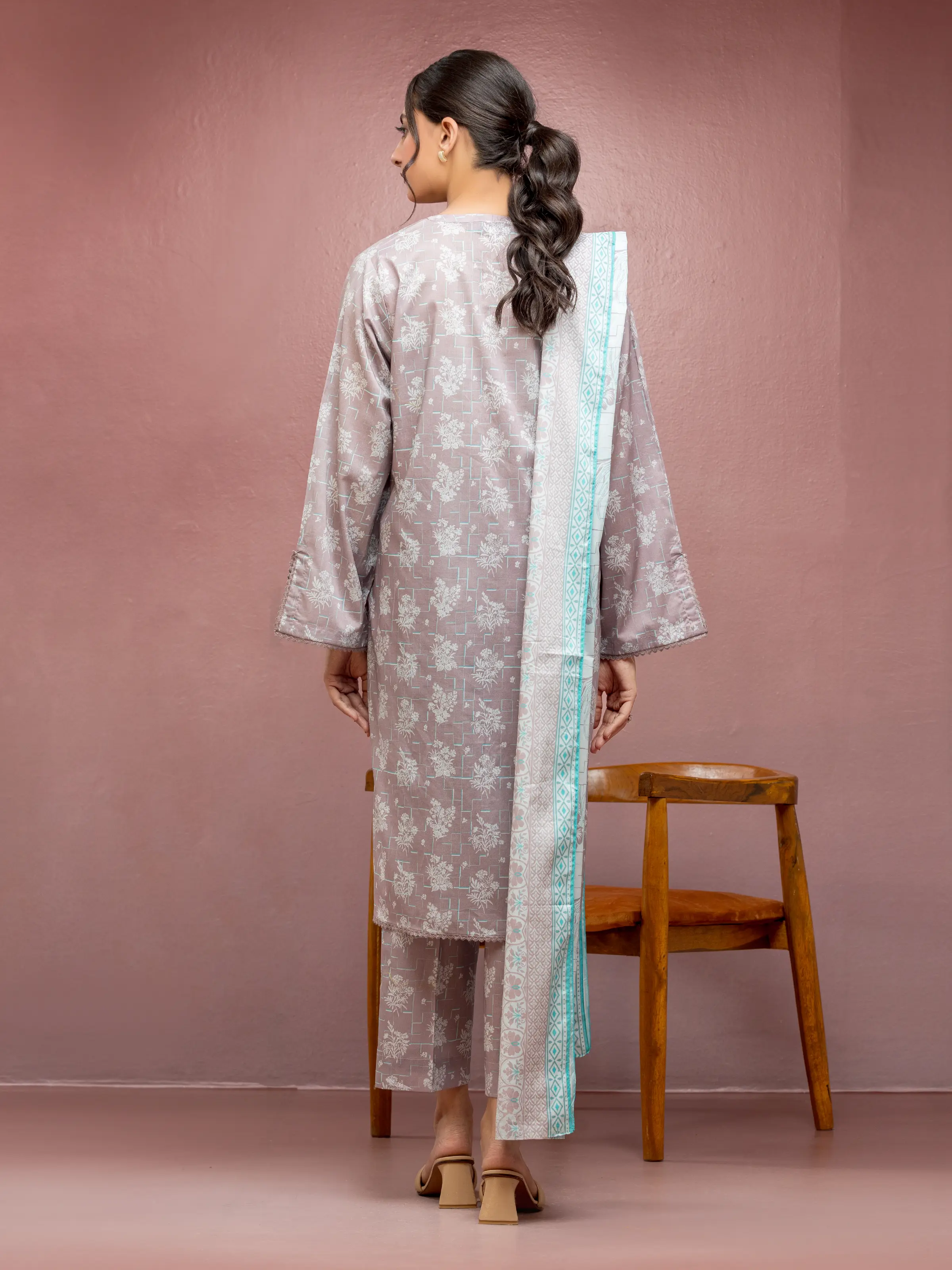 Unstitched Printed Lawn Suit - EWU5A1-35093-3P - Image 2