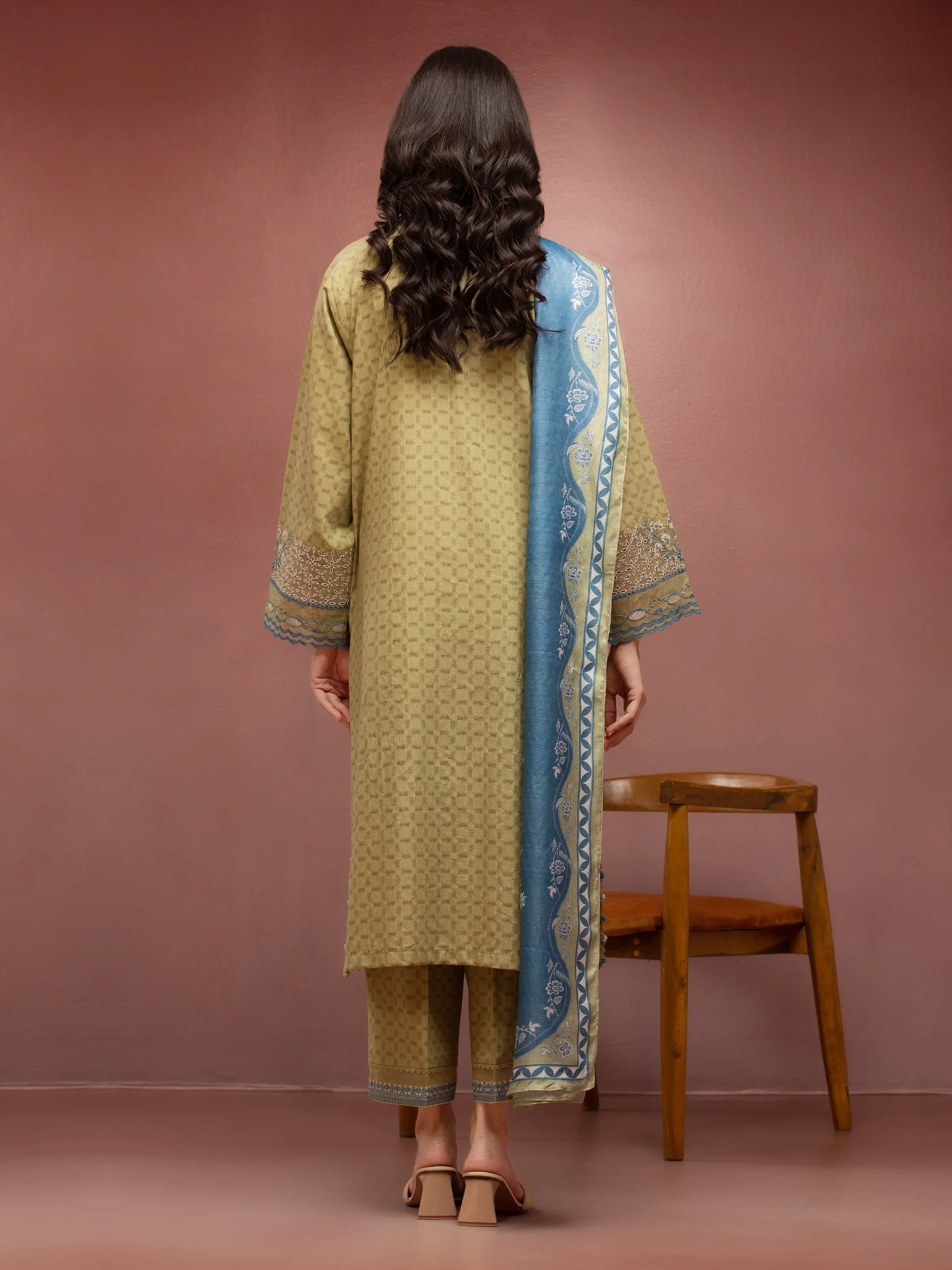 Unstitched Embroidered Lawn Suit - EWU5V1-31230-3P - Image 2