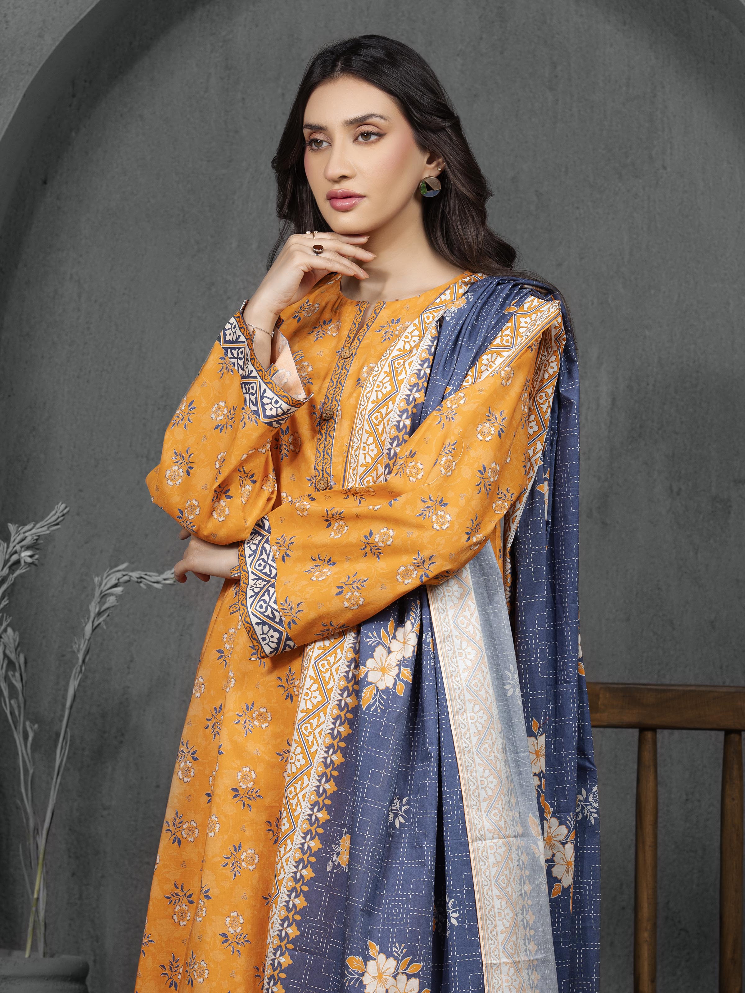Unstitched Printed Cambric Suit - EWU5A2-35817-3P - Image 2