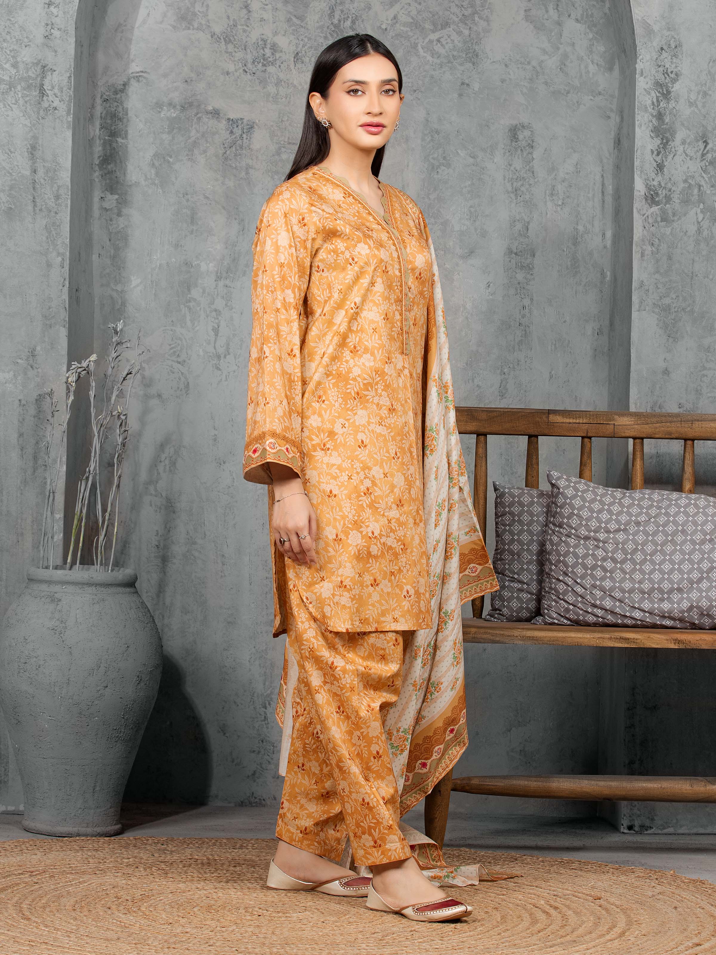 Unstitched Printed Cambric Suit - EWU5A2-35841-3P - Image 5