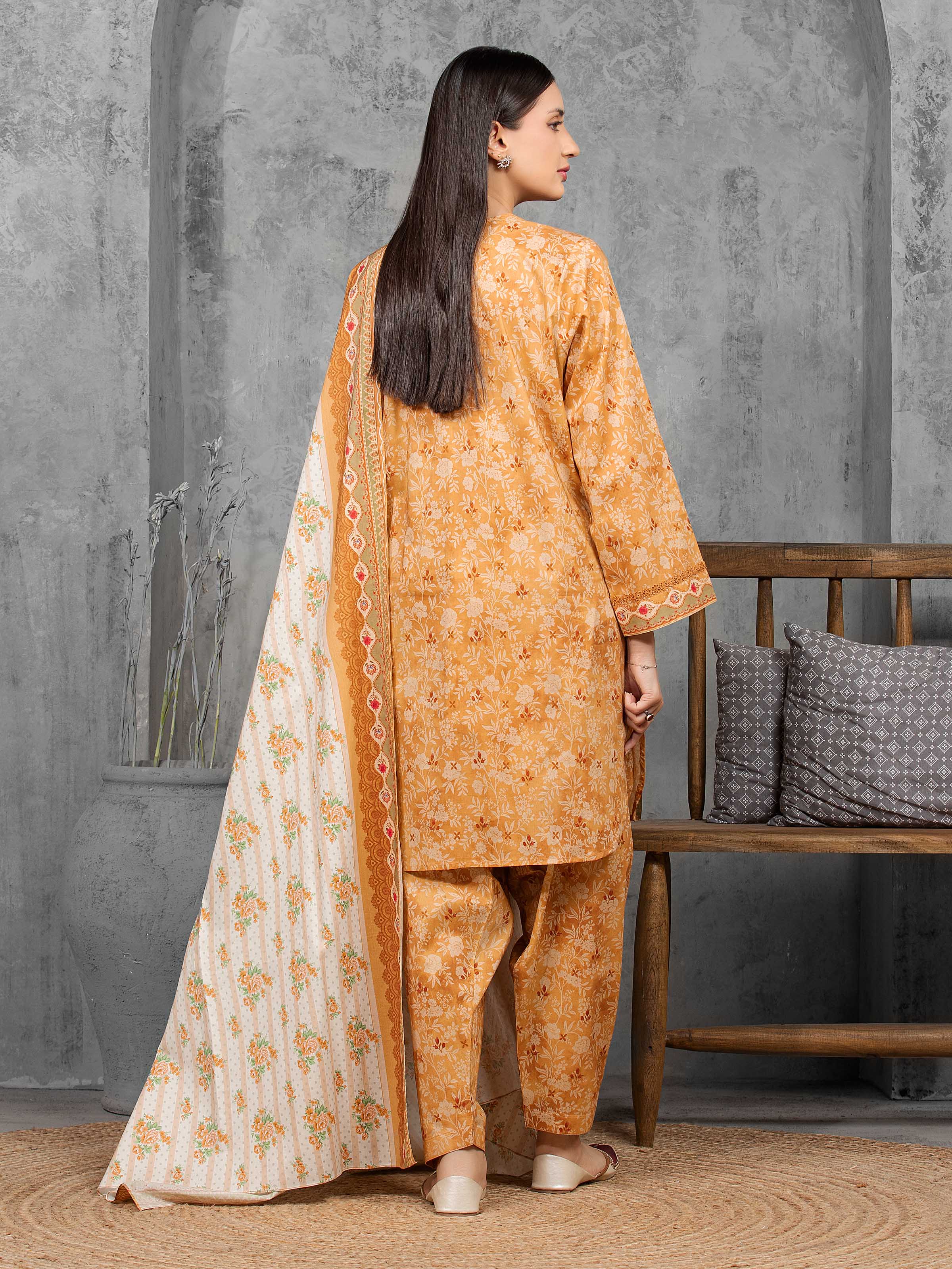 Unstitched Printed Cambric Suit - EWU5A2-35841-3P - Image 6