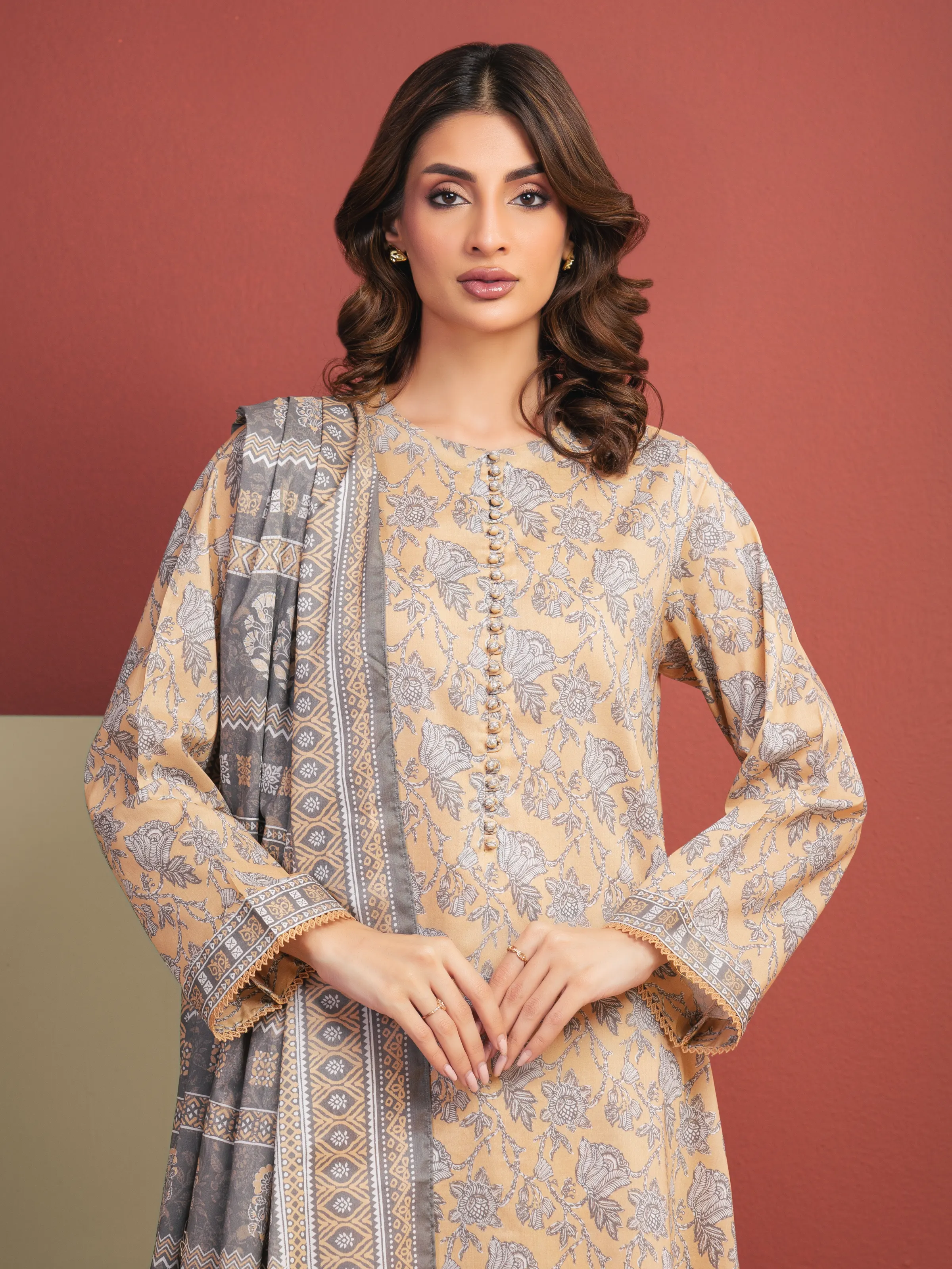 Unstitched Printed Lawn Suit - EWU5A1-35327-3P - Image 2