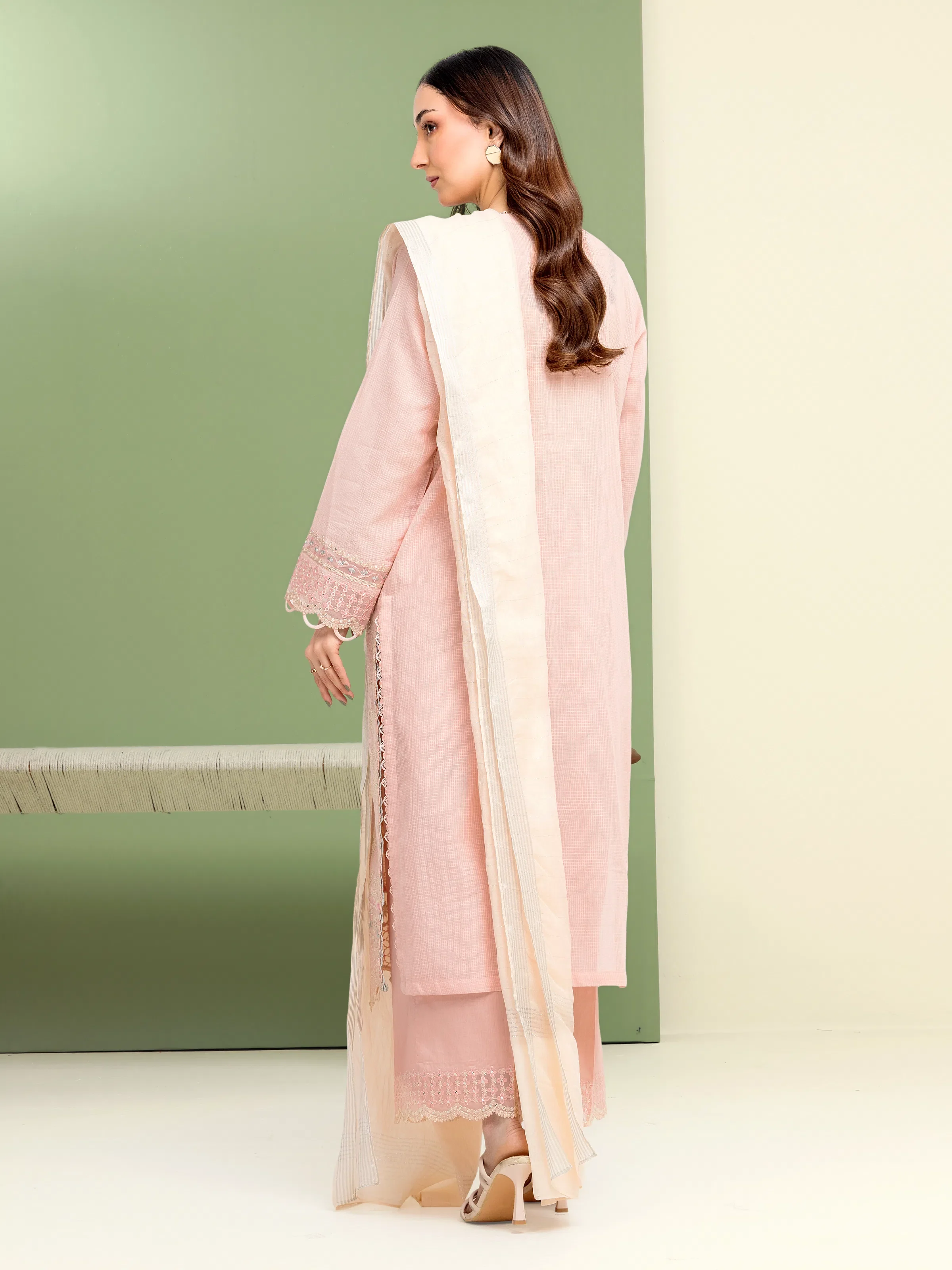 Unstitched Embroidered Lawn Slub Suit - EWU5V1-31245-3P - Image 2