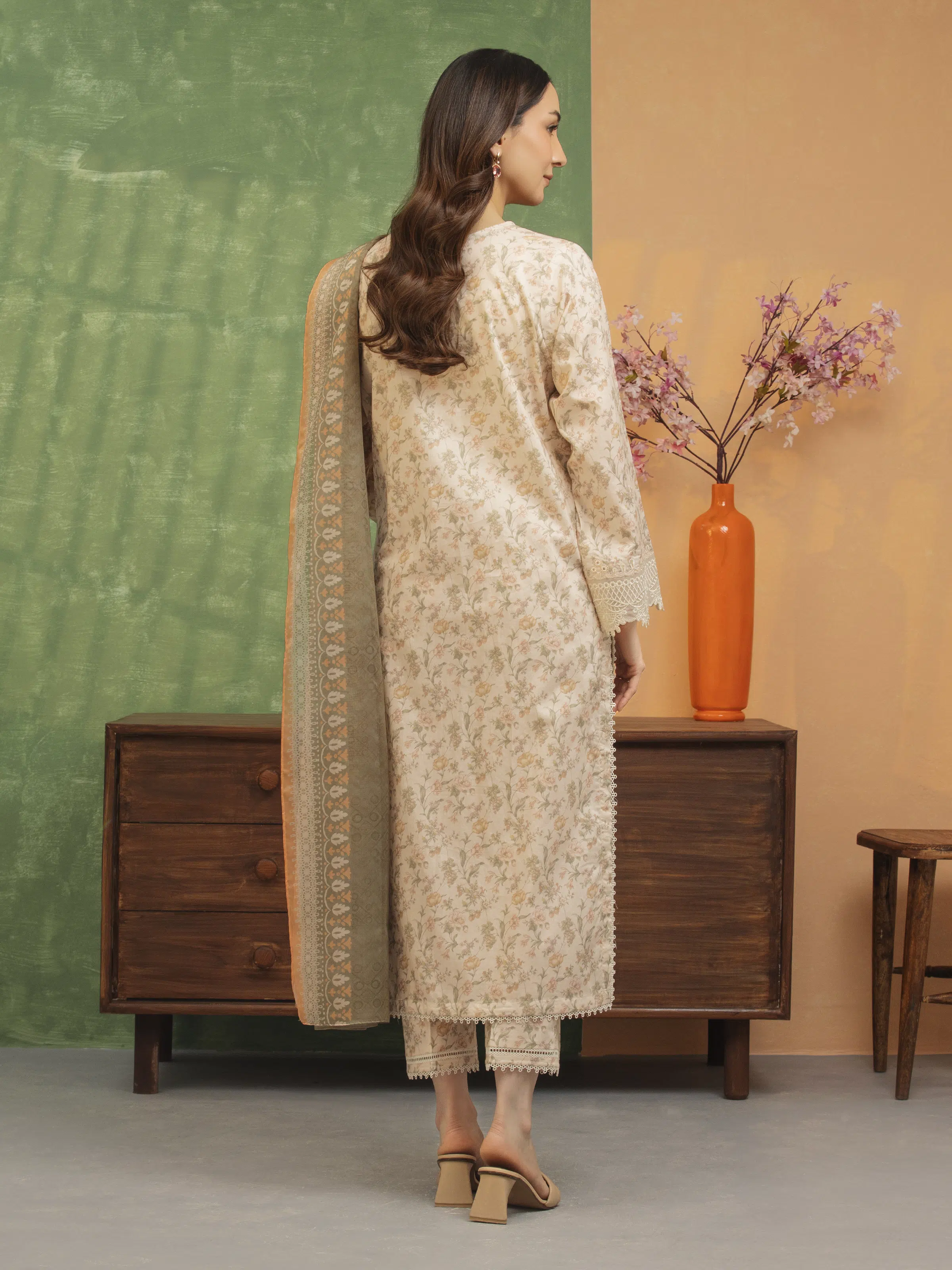 Unstitched Embroidered Lawn Suit - EWU5V1-31446-3P - Image 5