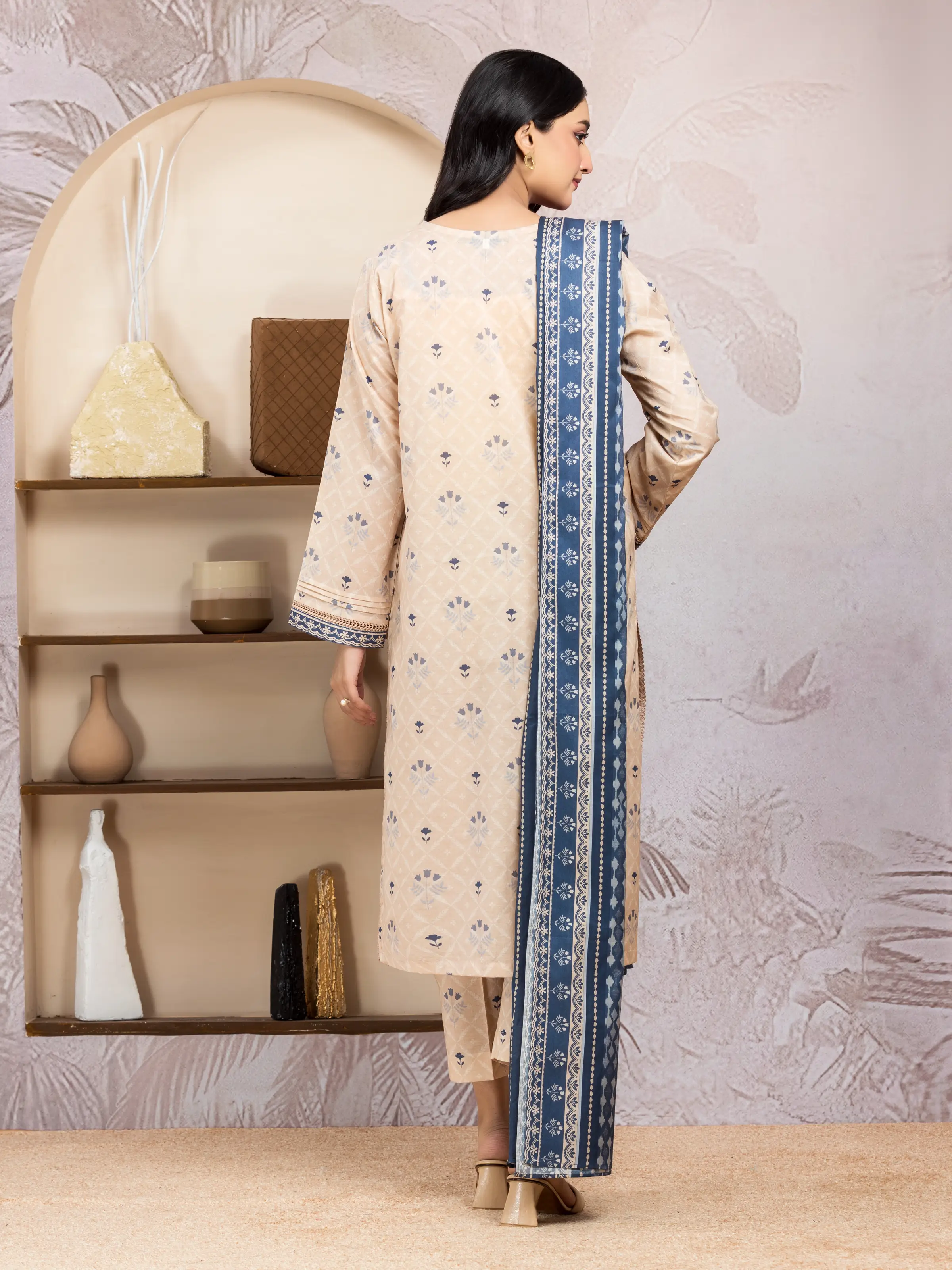 Unstitched Printed Lawn Suit - EWU5A1-35002-3P - Image 2