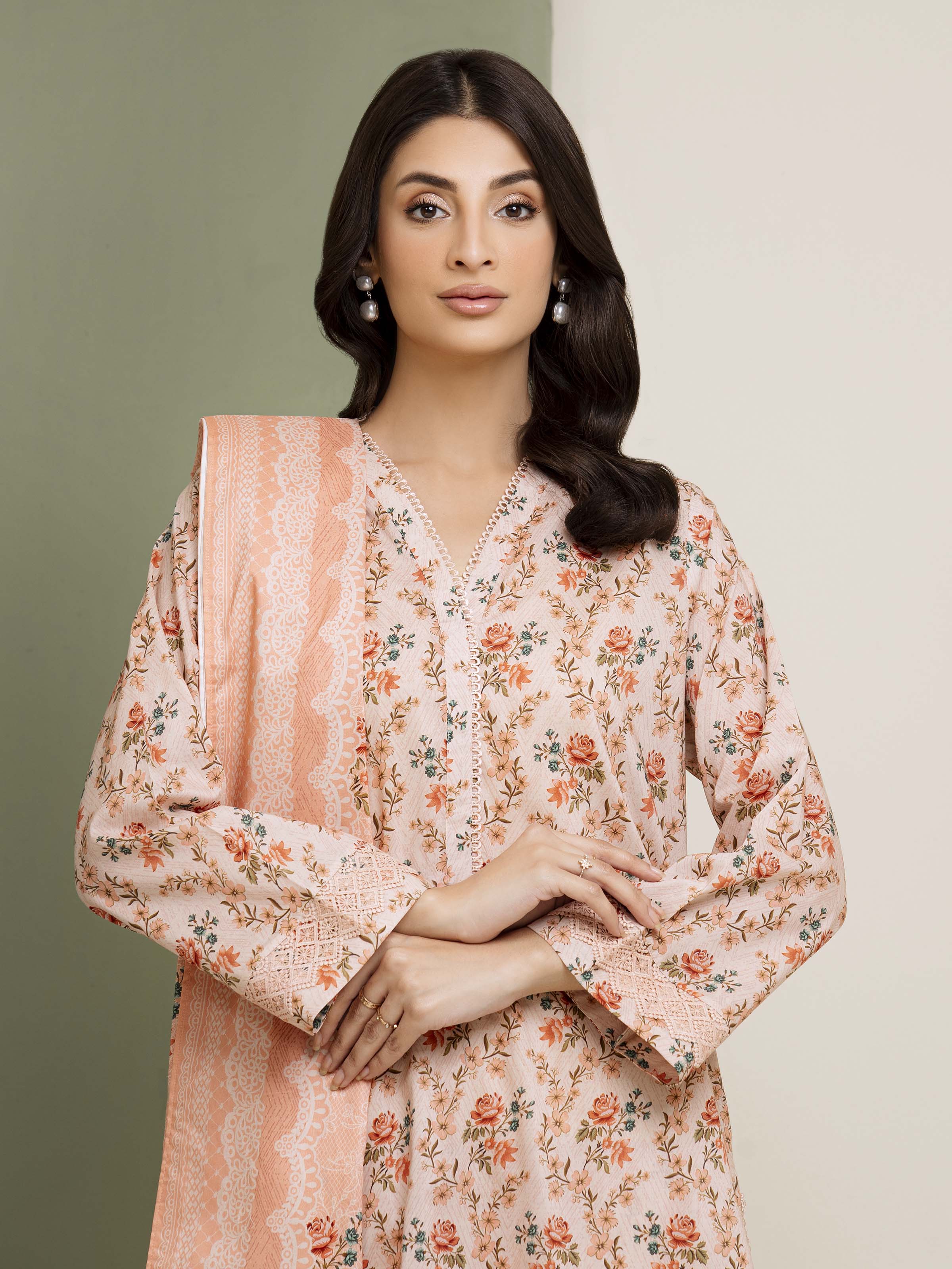 Unstitched Printed Lawn Suit - EWU5A1-35144-3P - Image 2