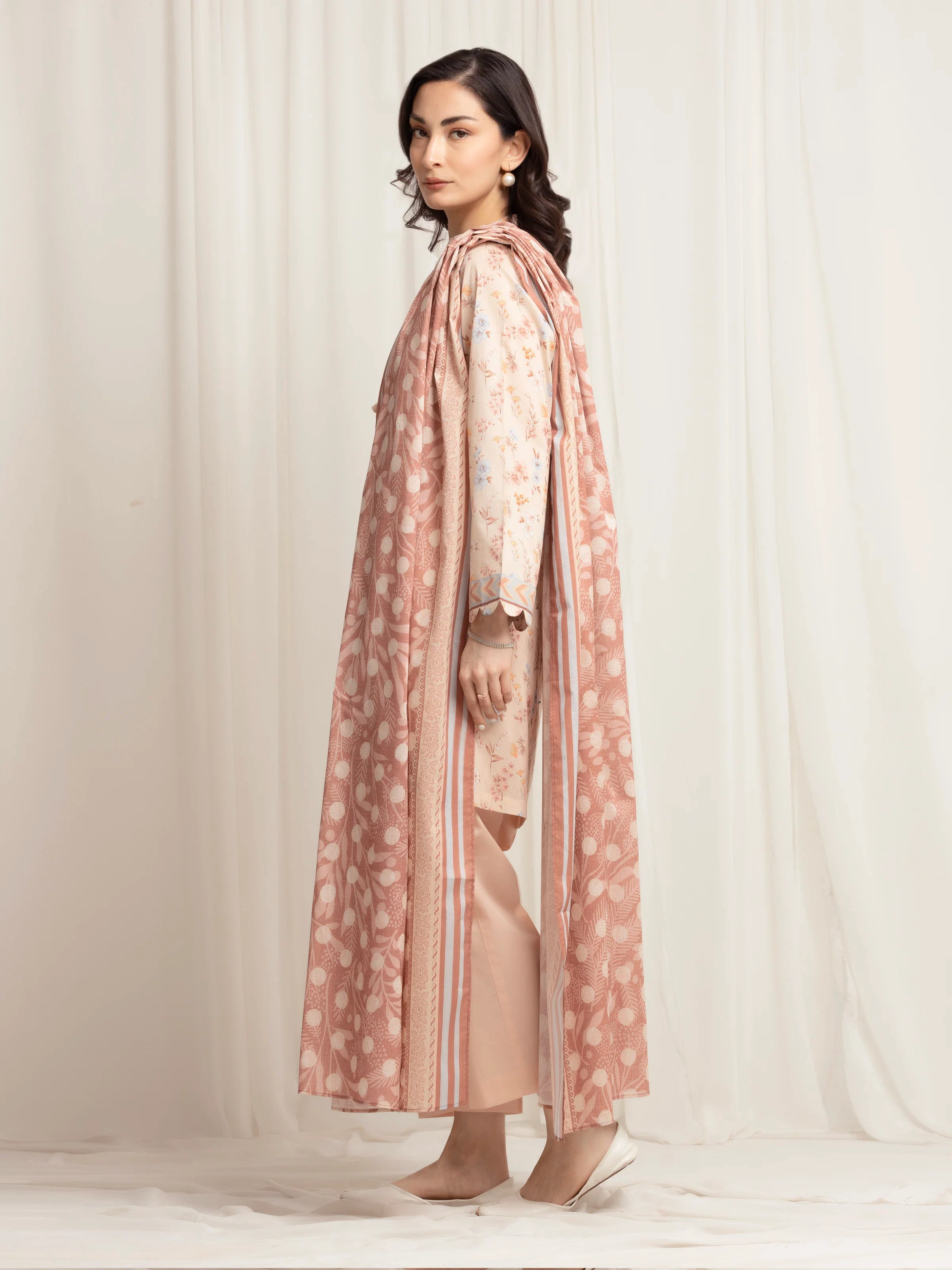 Unstitched Printed Lawn Suit - EWU6A1-36560-3P - Image 5