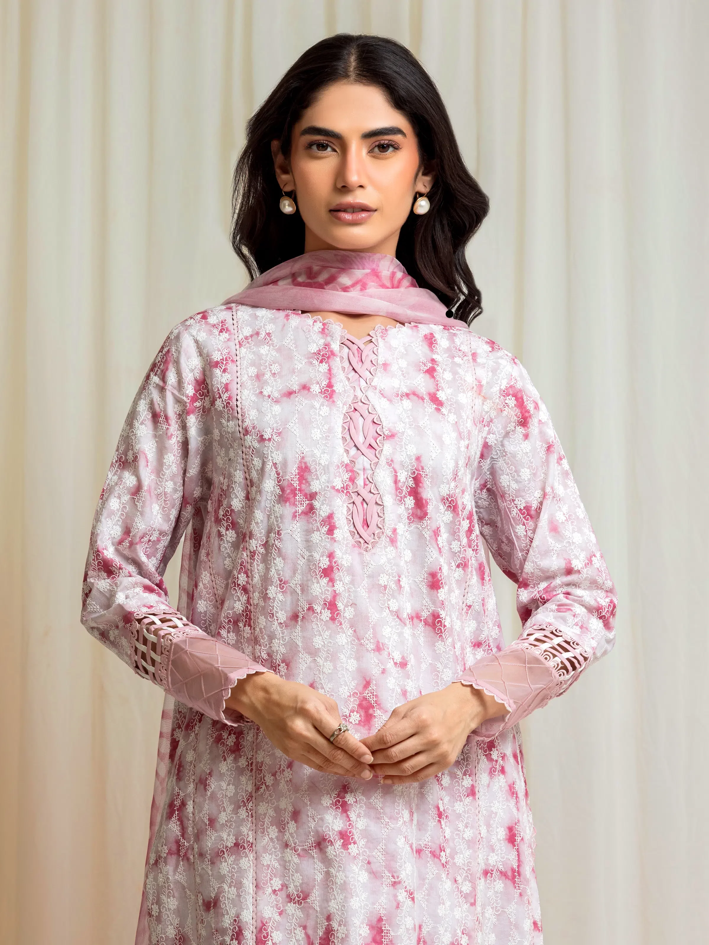 Unstitched Embroidered Cambric Suit - EWU6V2-33504-3P - Image 2