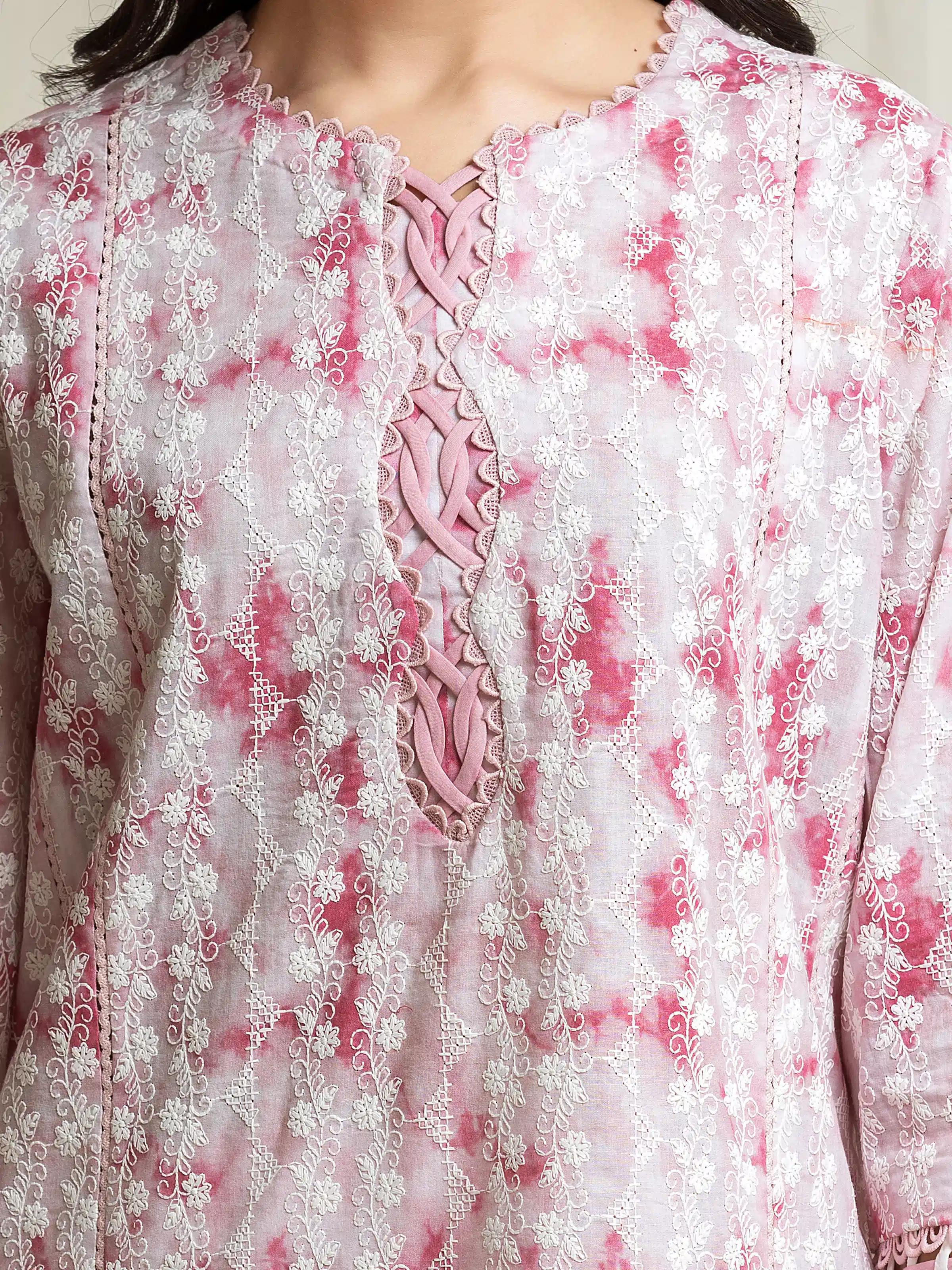 Unstitched Embroidered Cambric Suit - EWU6V2-33504-3P - Image 4