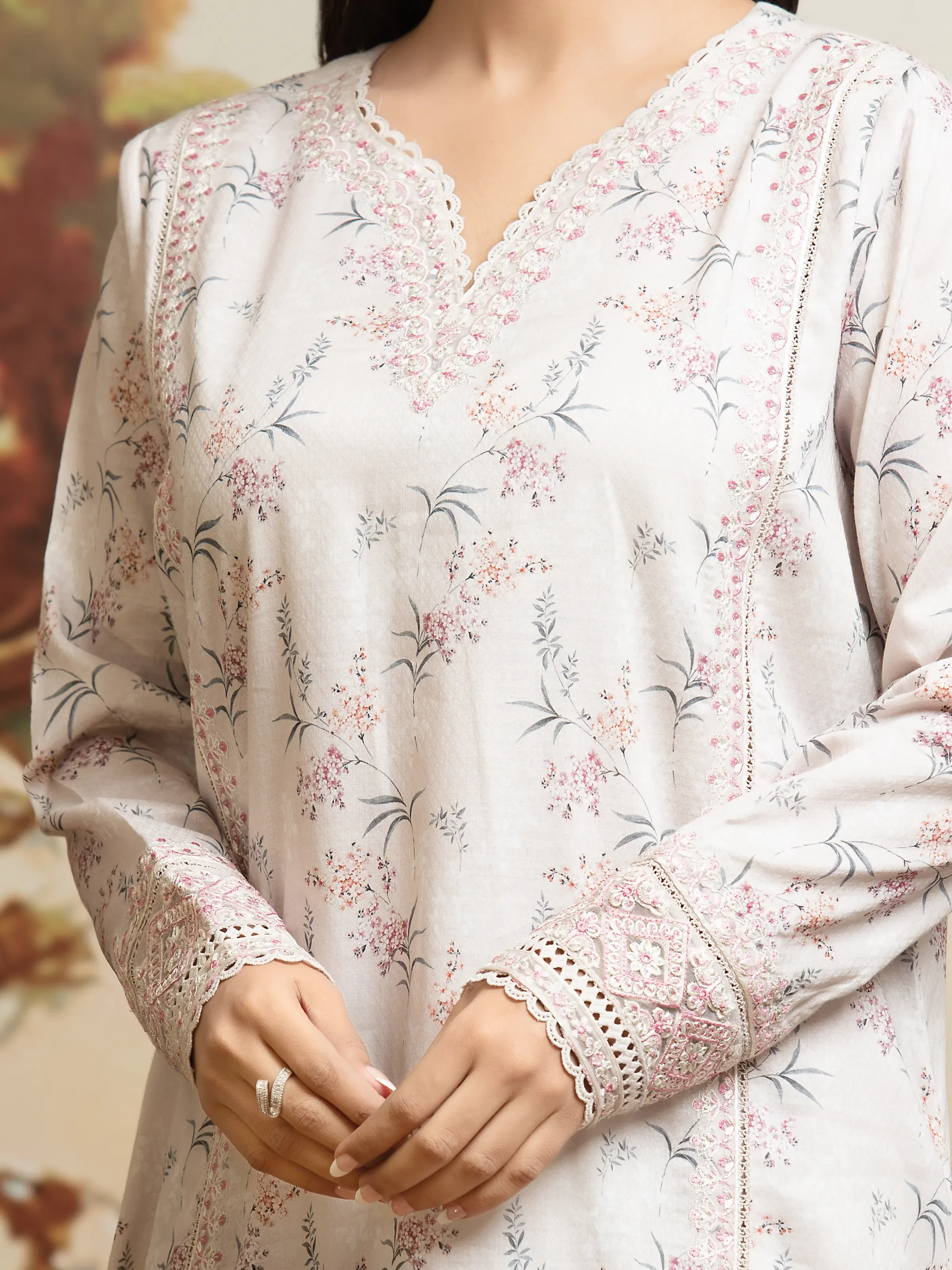 Unstitched Embroidered Dobby Suit - EWU24V7-30176-3P - Image 4