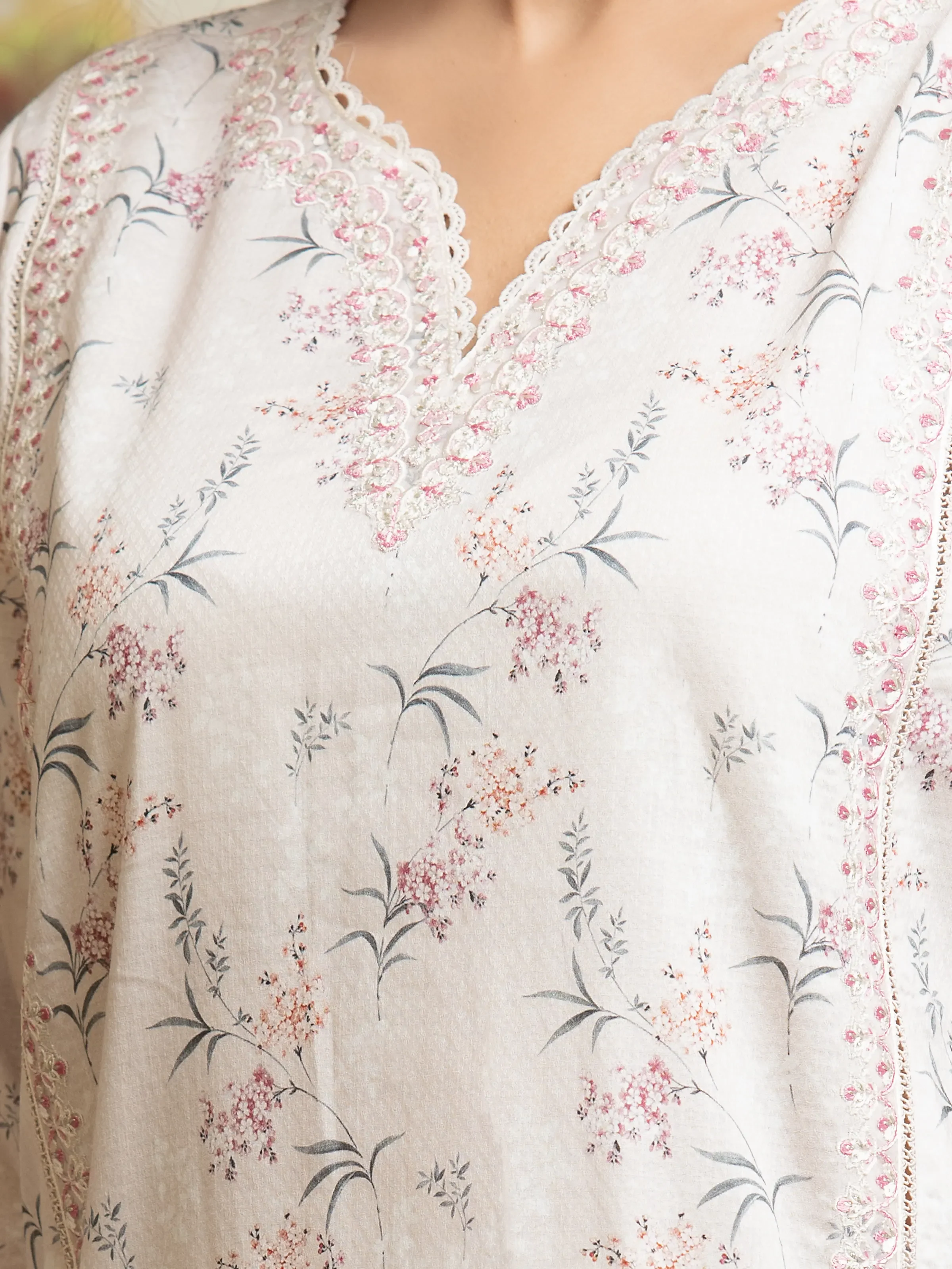 Unstitched Embroidered Dobby Suit - EWU24V7-30176-3P - Image 5