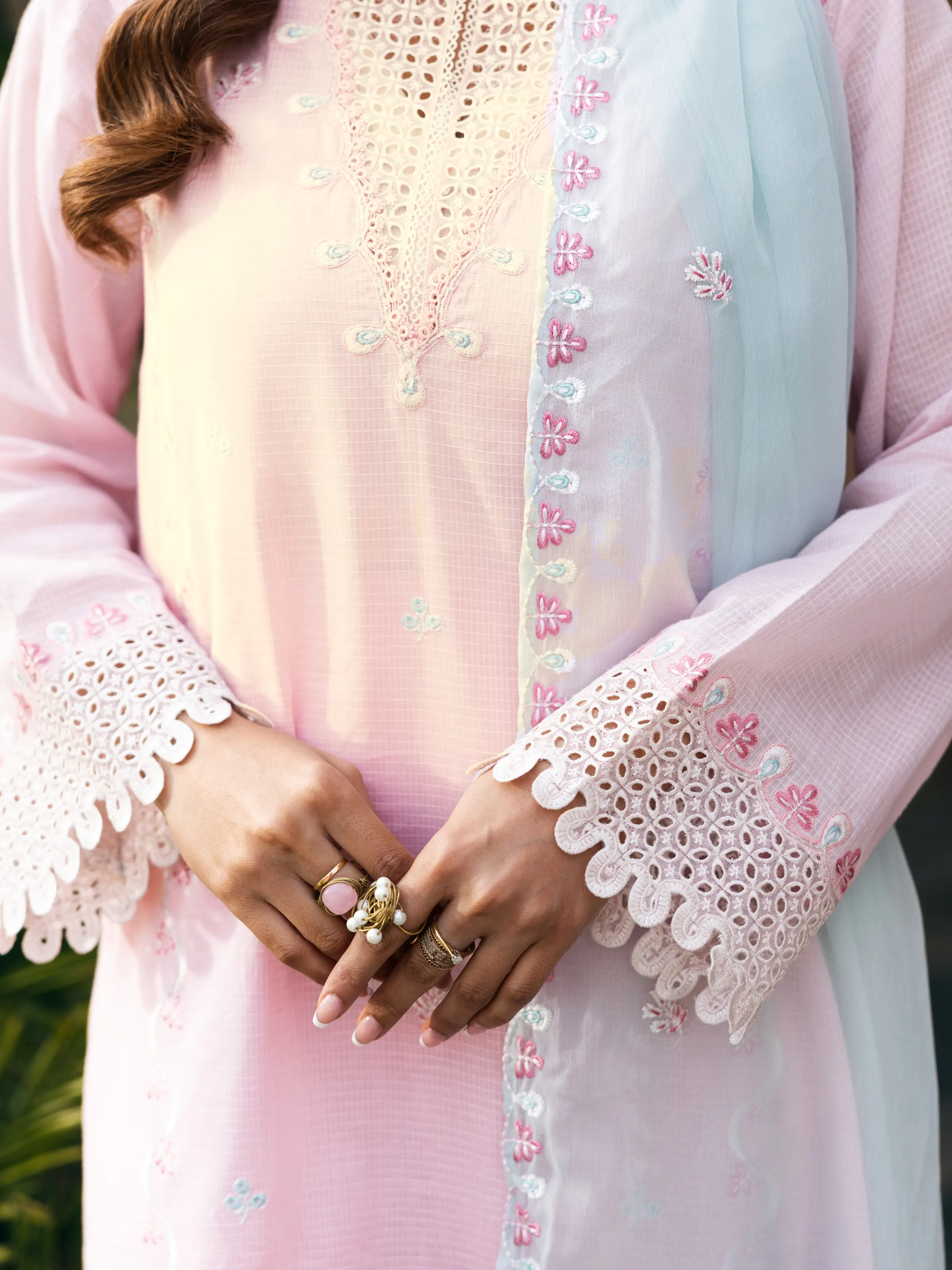 Unstitched Embroidered Lawn Suit - EWU5V1-31236-3P - Image 4