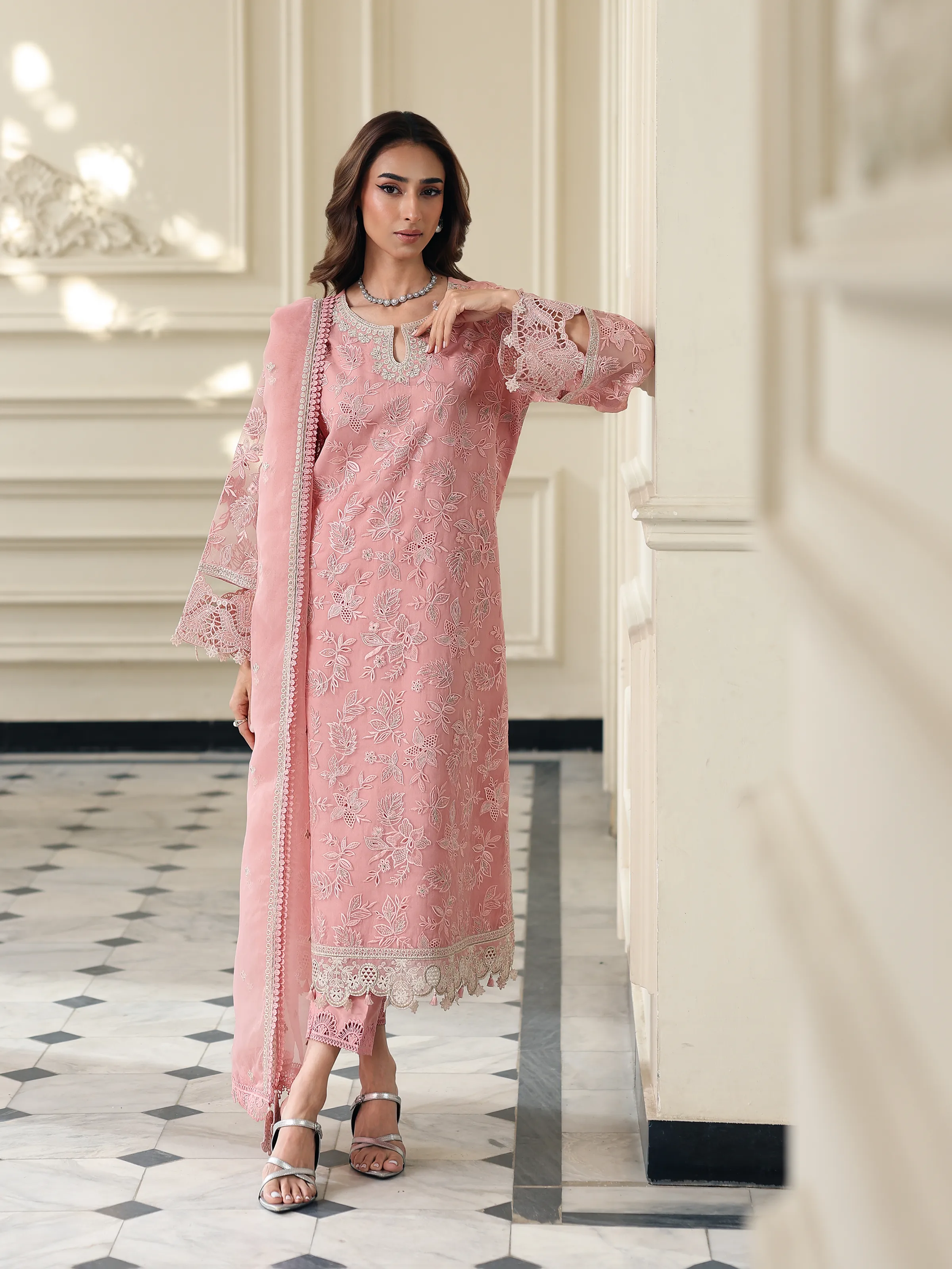 Unstitched Embroidered Organza Suit - EWU5V4-31263-3P - Image 3