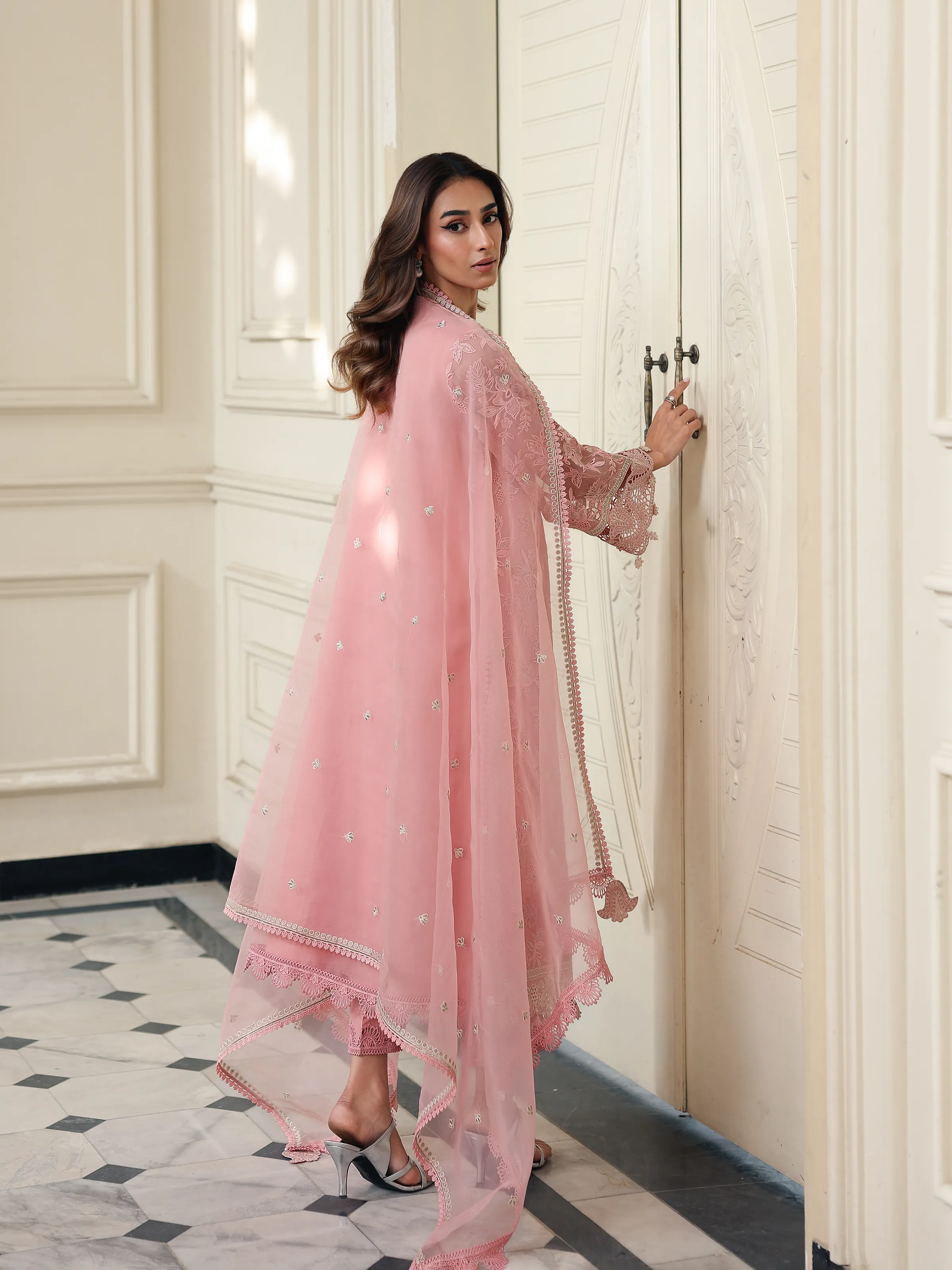 Unstitched Embroidered Organza Suit - EWU5V4-31263-3P - Image 6