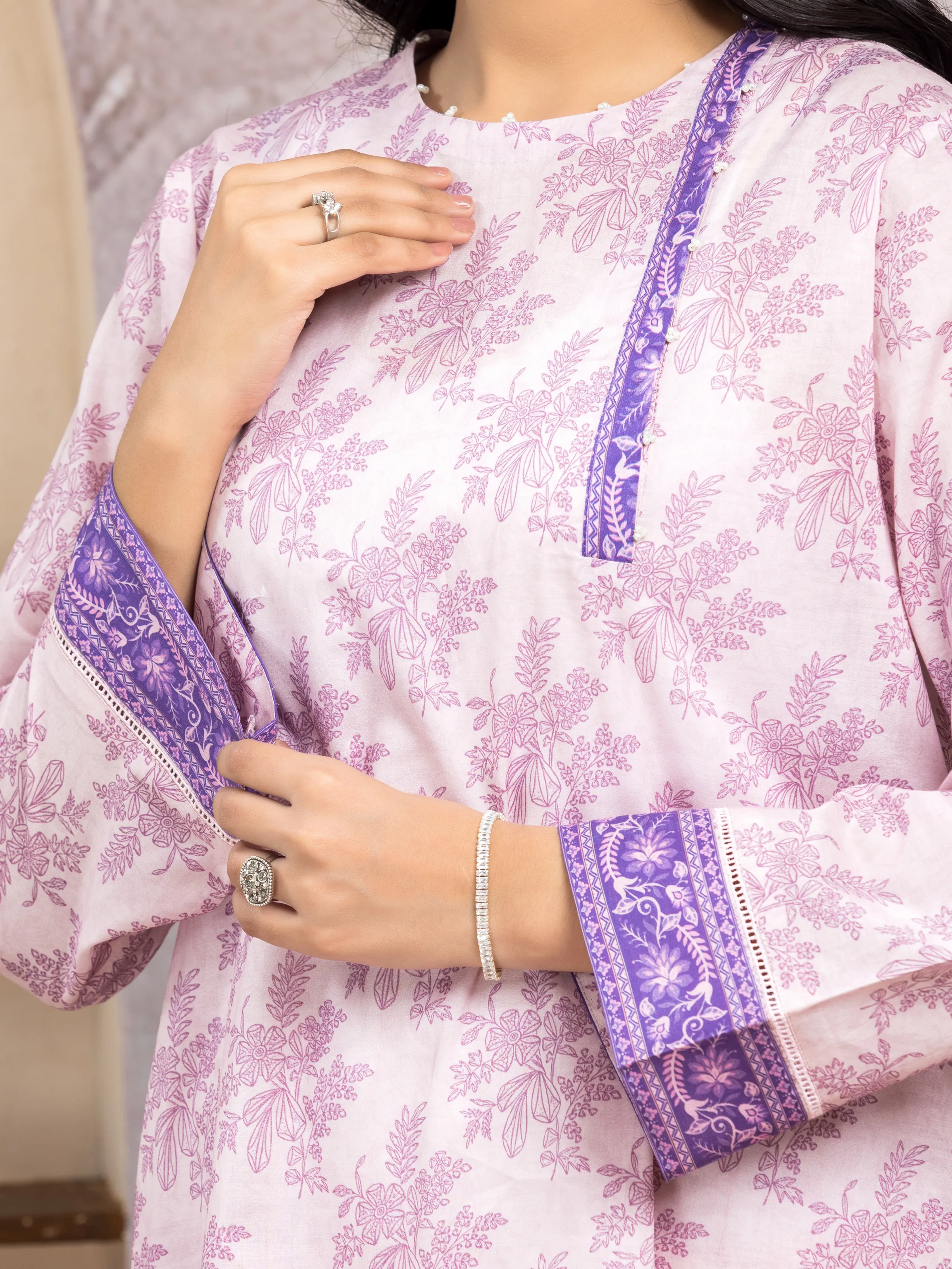 Unstitched Printed Lawn Suit - EWU5A1-35024-3P - Image 2