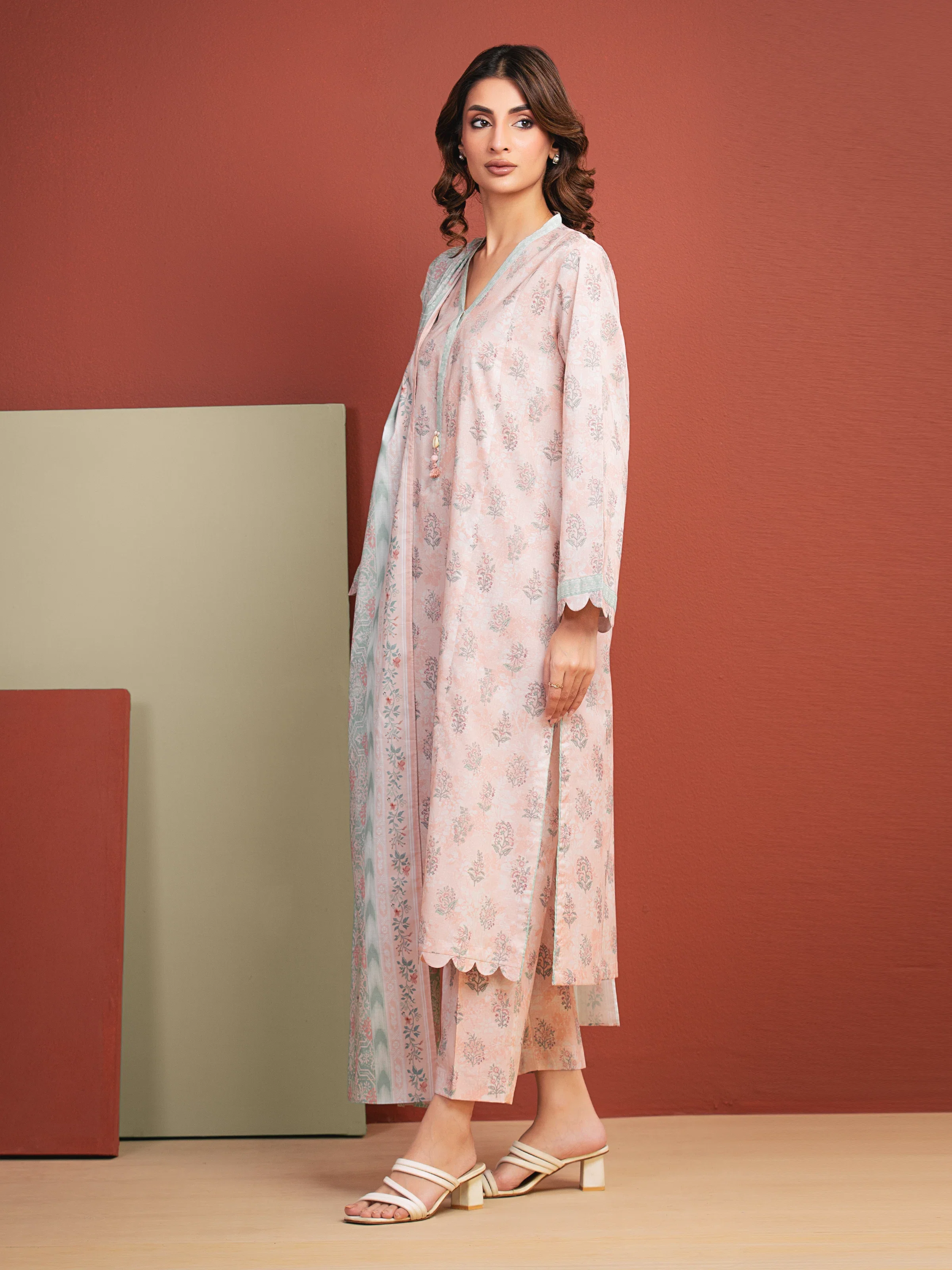 Unstitched Printed Lawn Suit - EWU5A1-35300-3P - Image 5