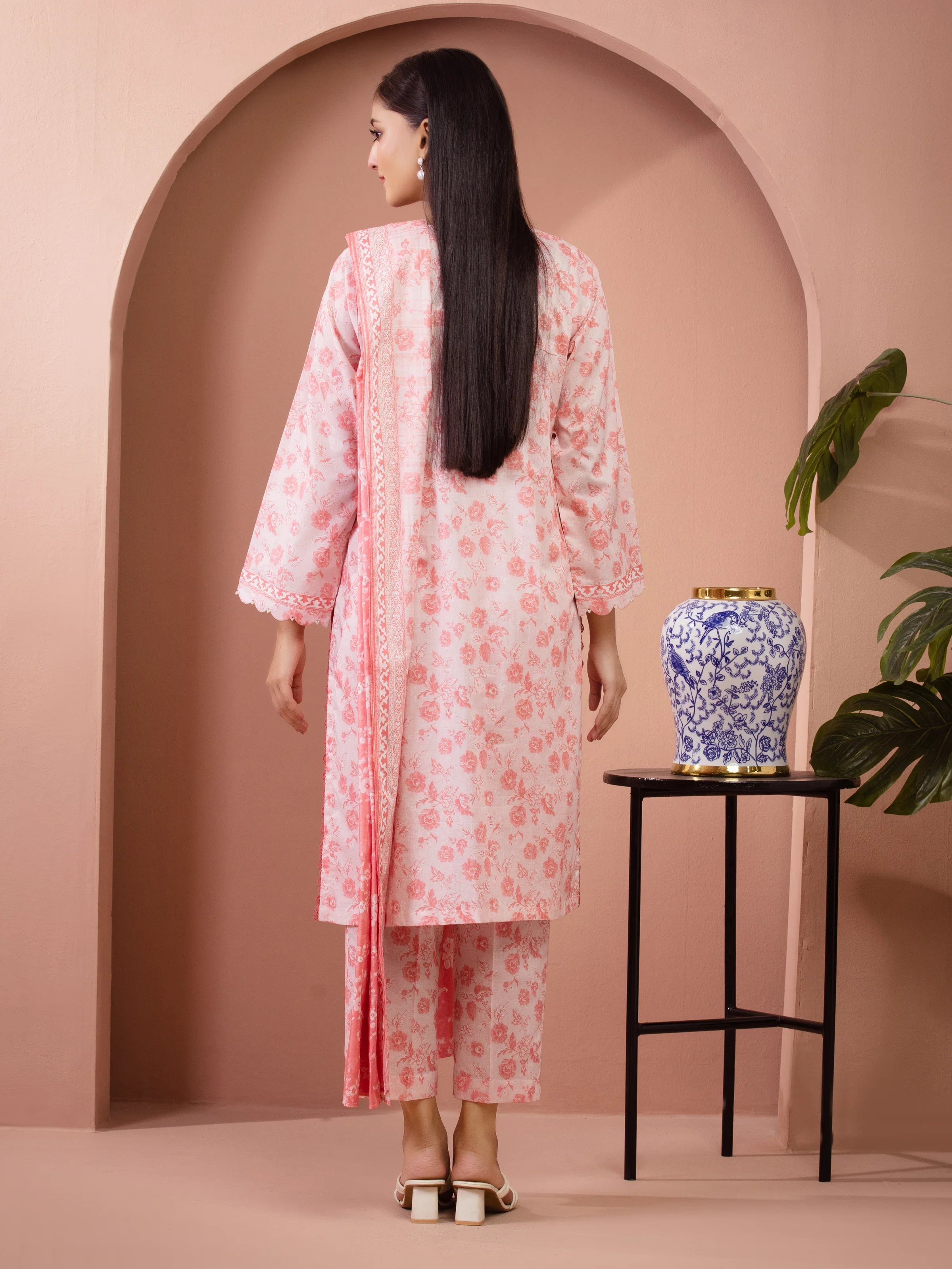 Unstitched Printed Lawn Suit - EWU5A1-35625-3P - Image 6