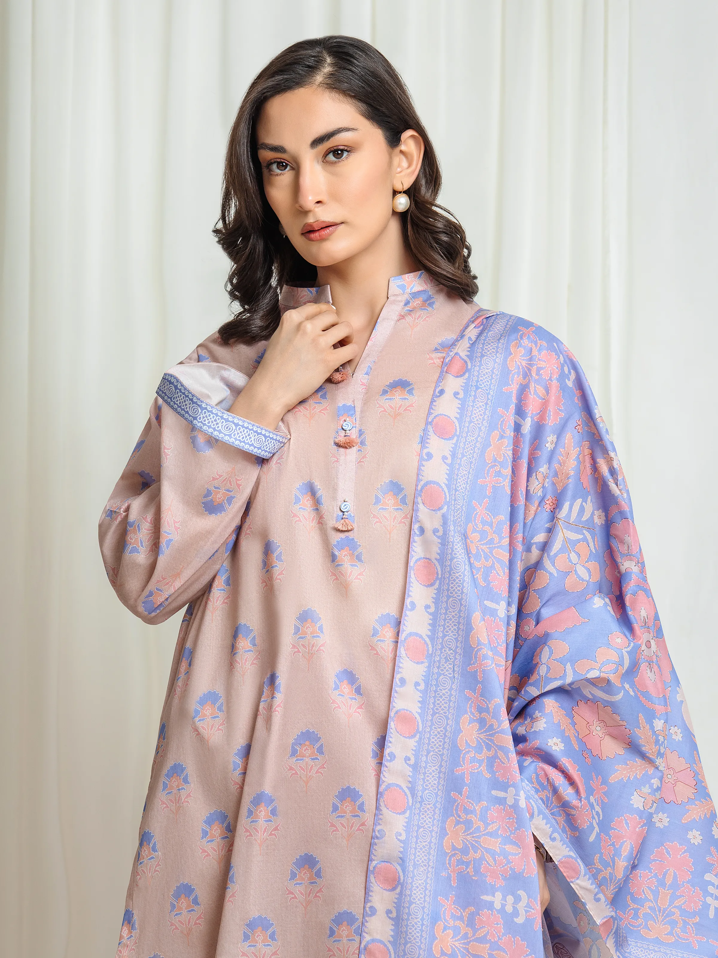 Unstitched Printed Lawn Suit - EWU6A1-36747-3P - Image 2