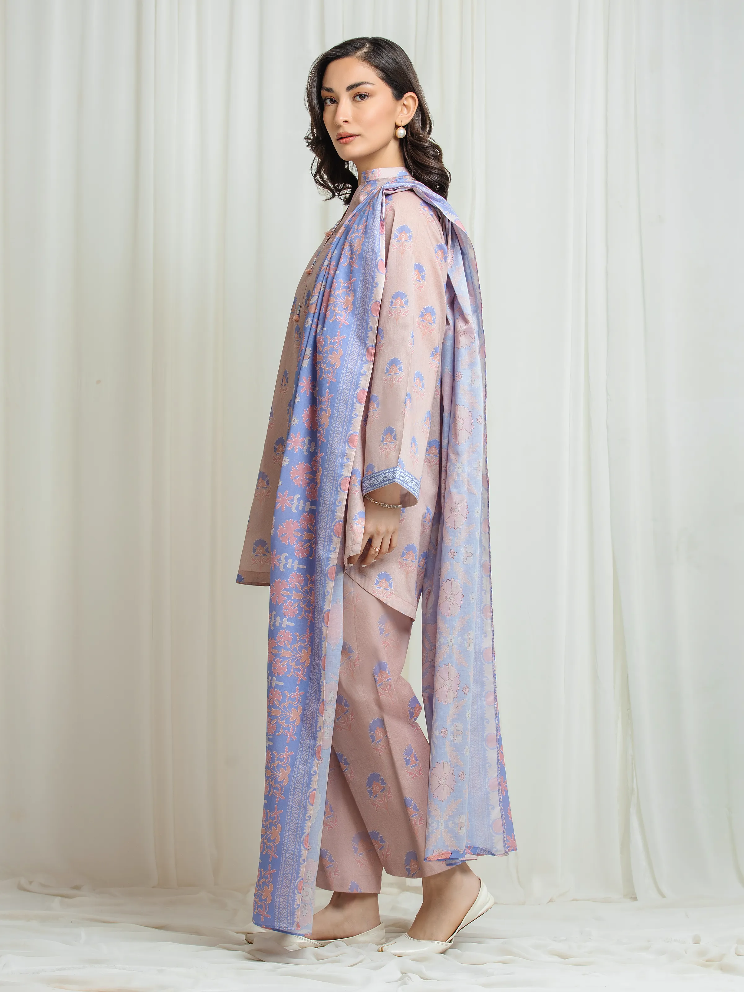 Unstitched Printed Lawn Suit - EWU6A1-36747-3P - Image 5