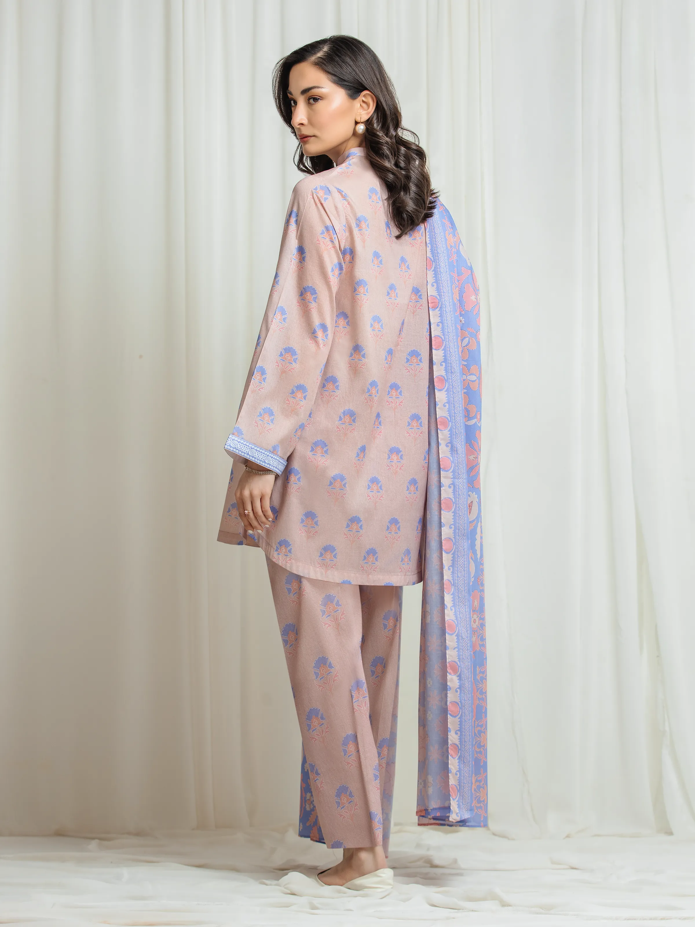 Unstitched Printed Lawn Suit - EWU6A1-36747-3P - Image 6