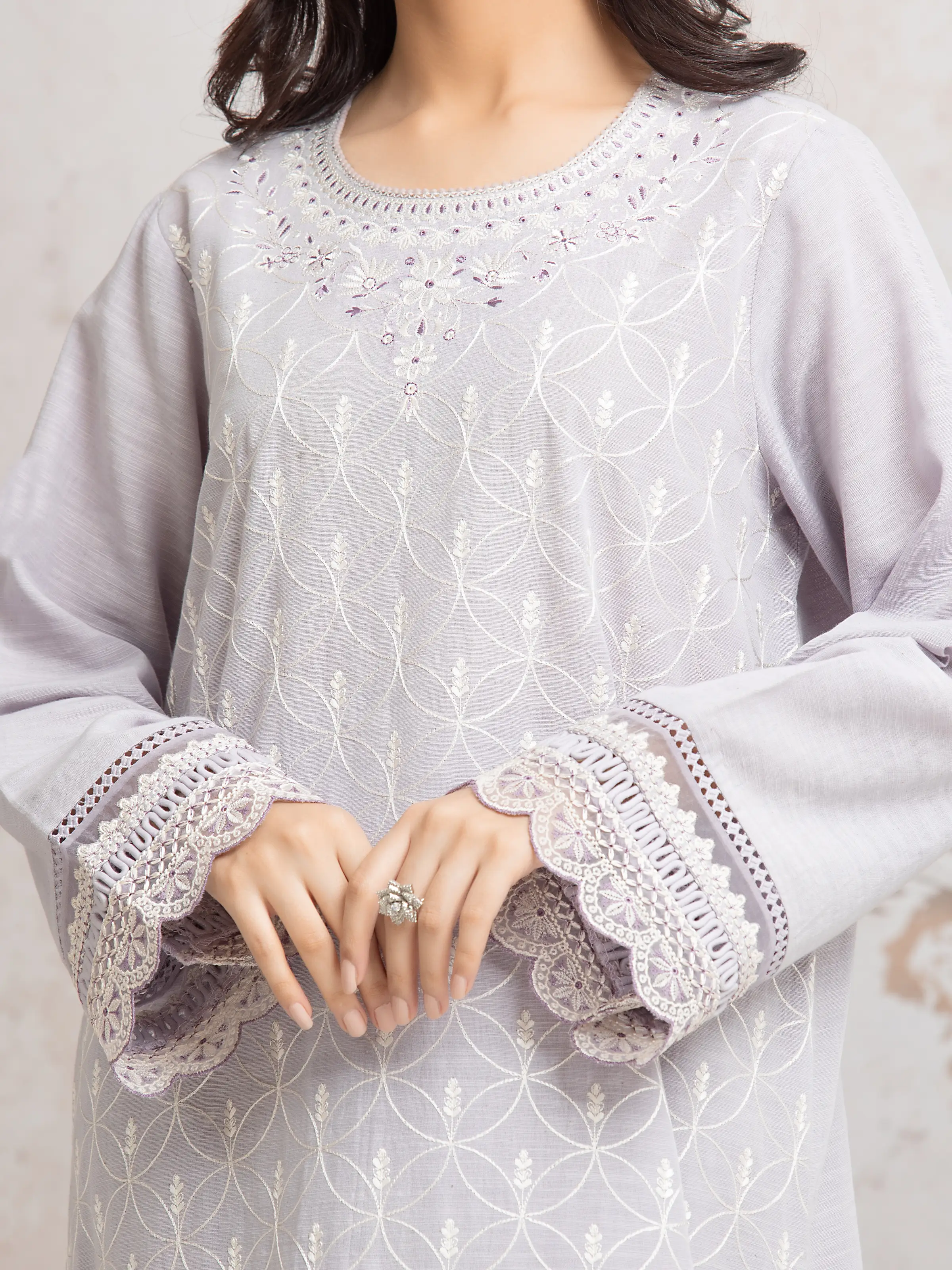 Unstitched Embroidered Marina Twill Suit - EWU24V14-30202-3P - Image 4