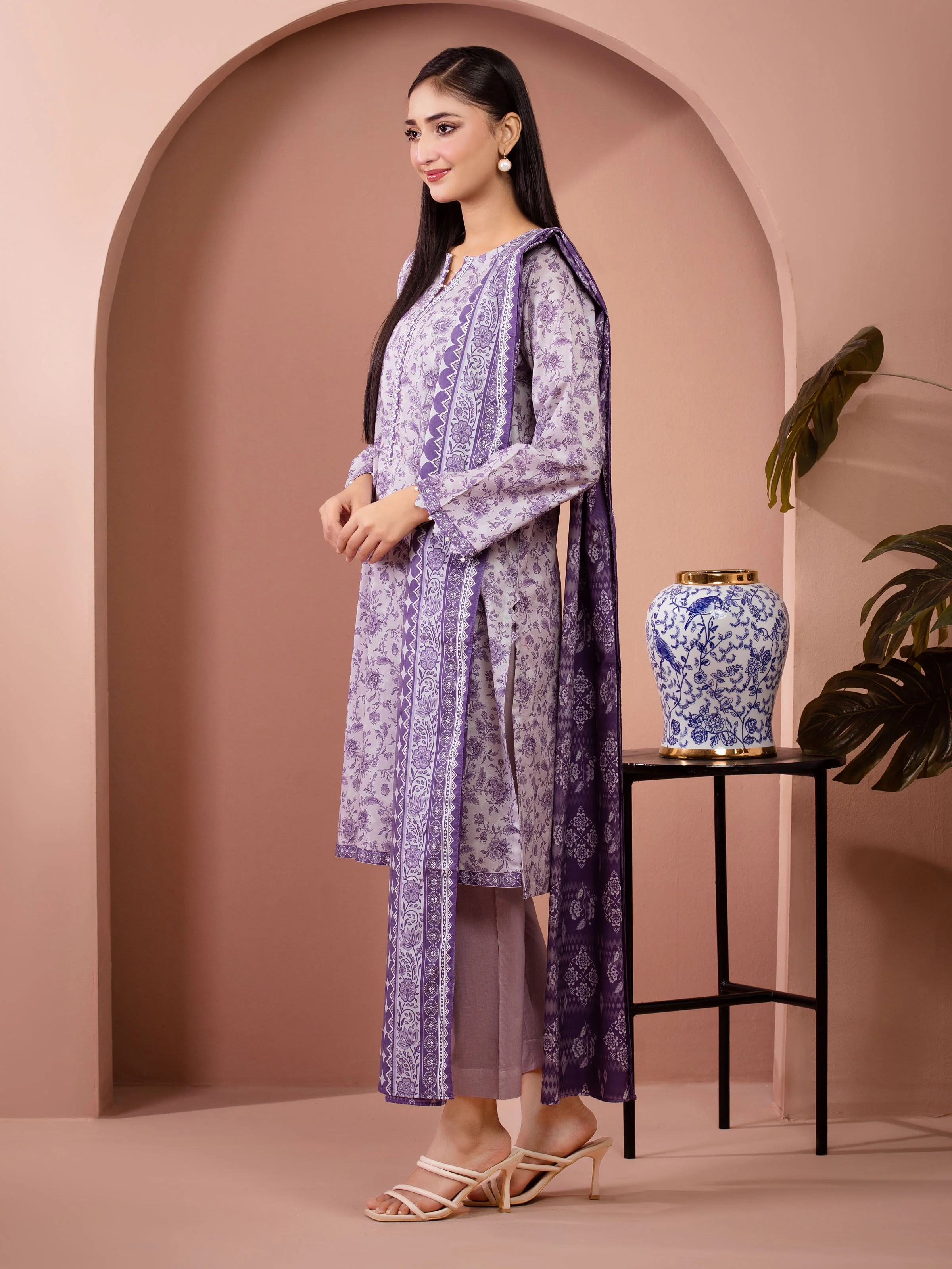 Unstitched Printed Lawn Suit - EWU5A1-35193-3P - Image 5