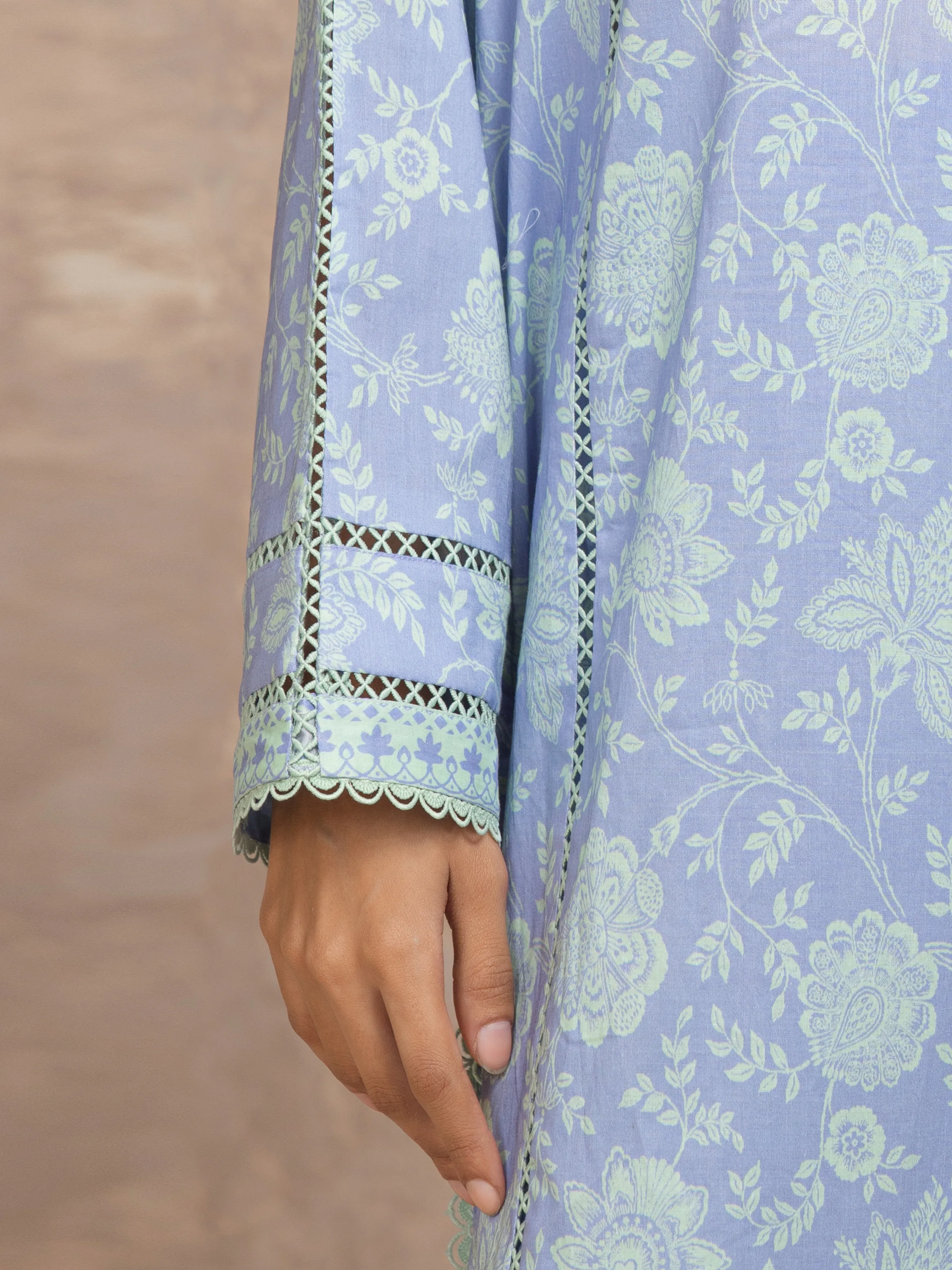 Unstitched Printed Lawn Suit - EWU6A1-36501-3P - Image 3