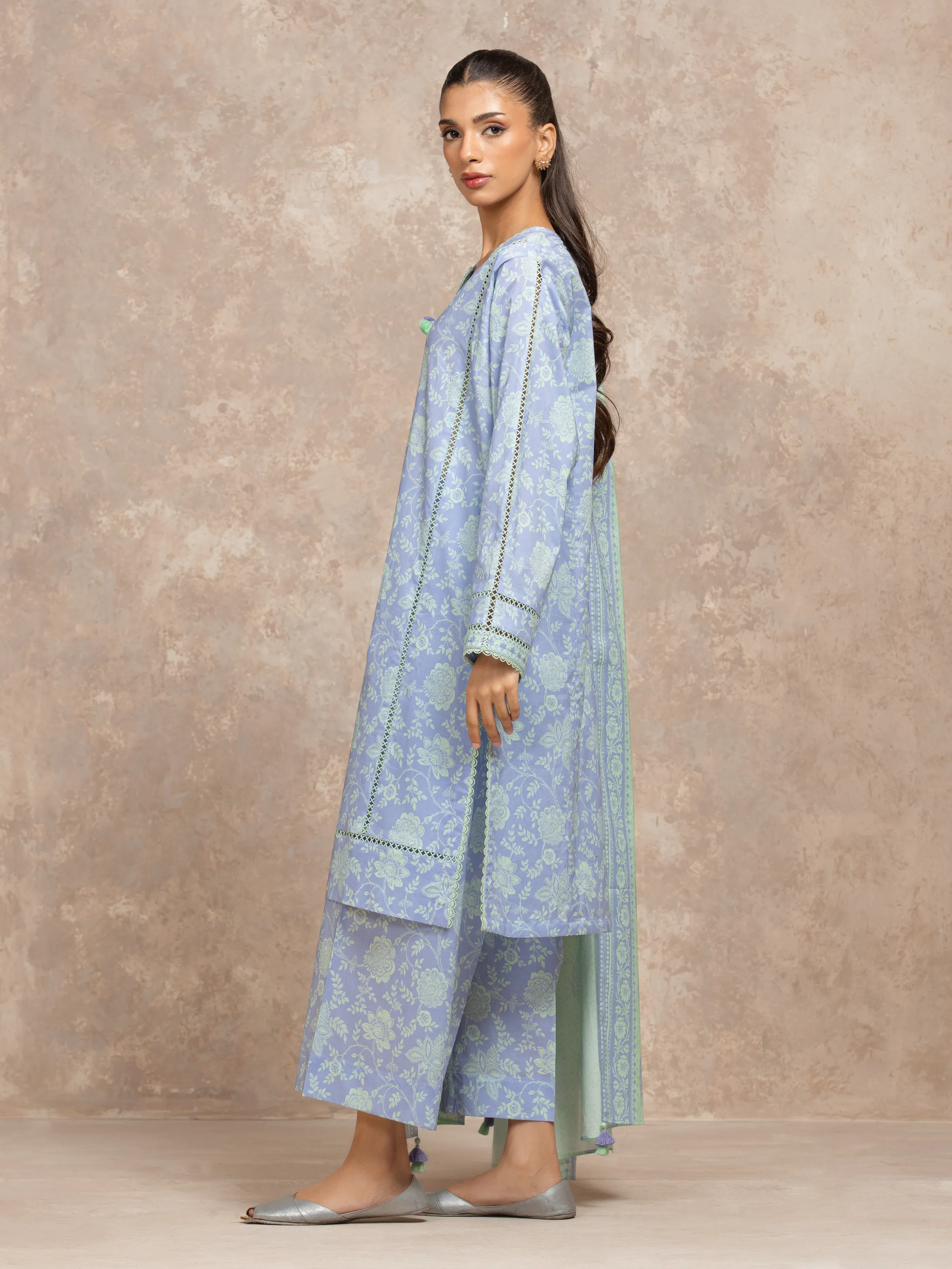 Unstitched Printed Lawn Suit - EWU6A1-36501-3P - Image 5