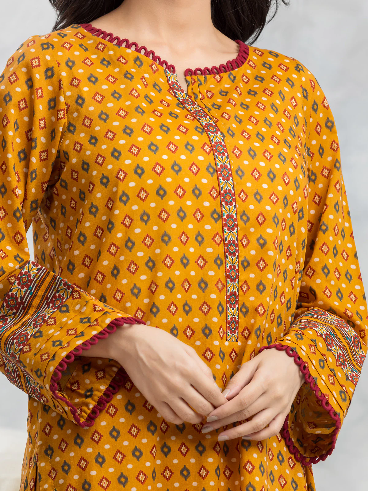 Unstitched Printed Cambric Suit - EWU24A2-28105-3P - Image 5