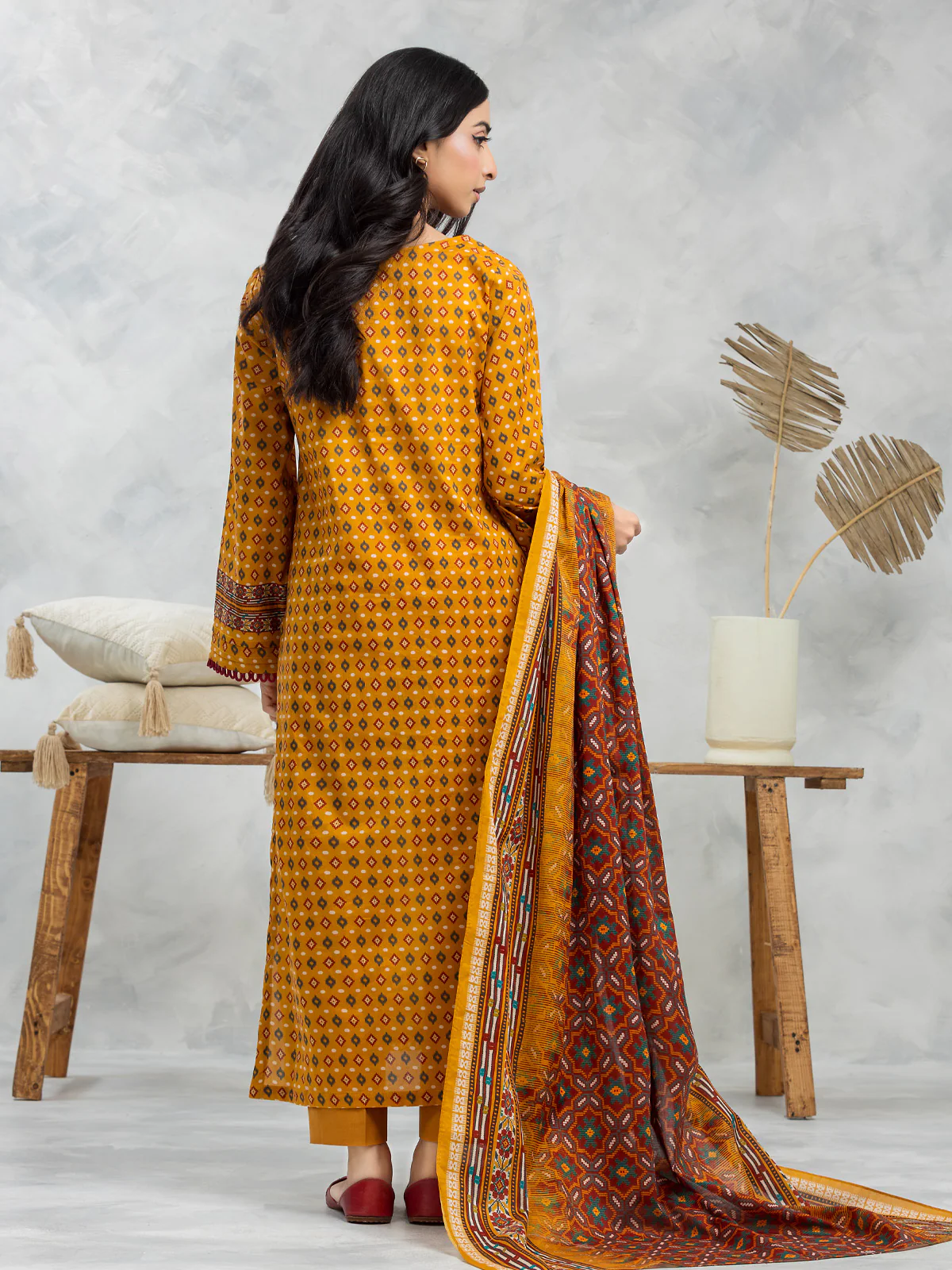 Unstitched Printed Cambric Suit - EWU24A2-28105-3P - Image 6