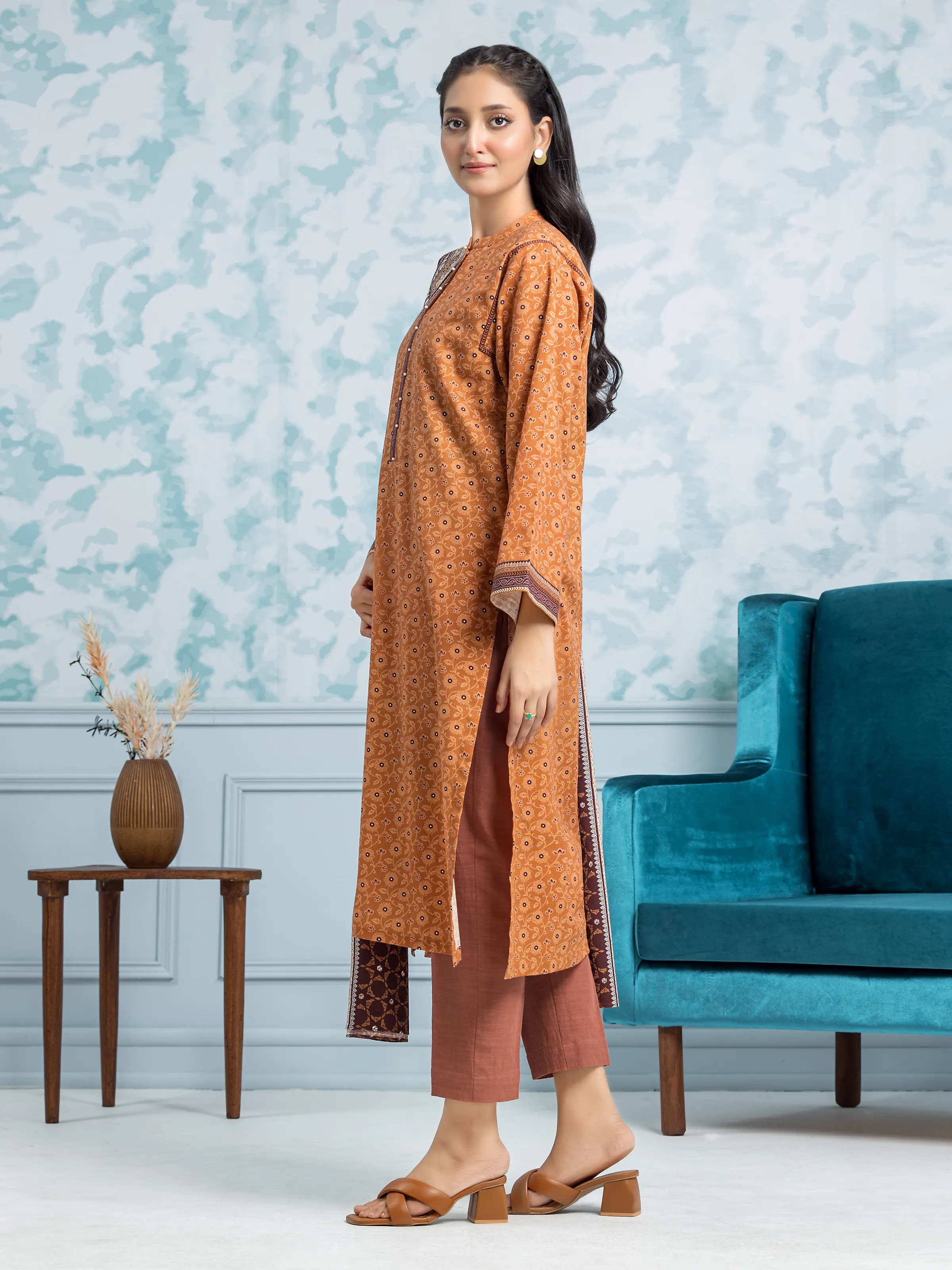 Unstitched Printed Khaddar Suit - EWU24A3-29318-3P - Image 2