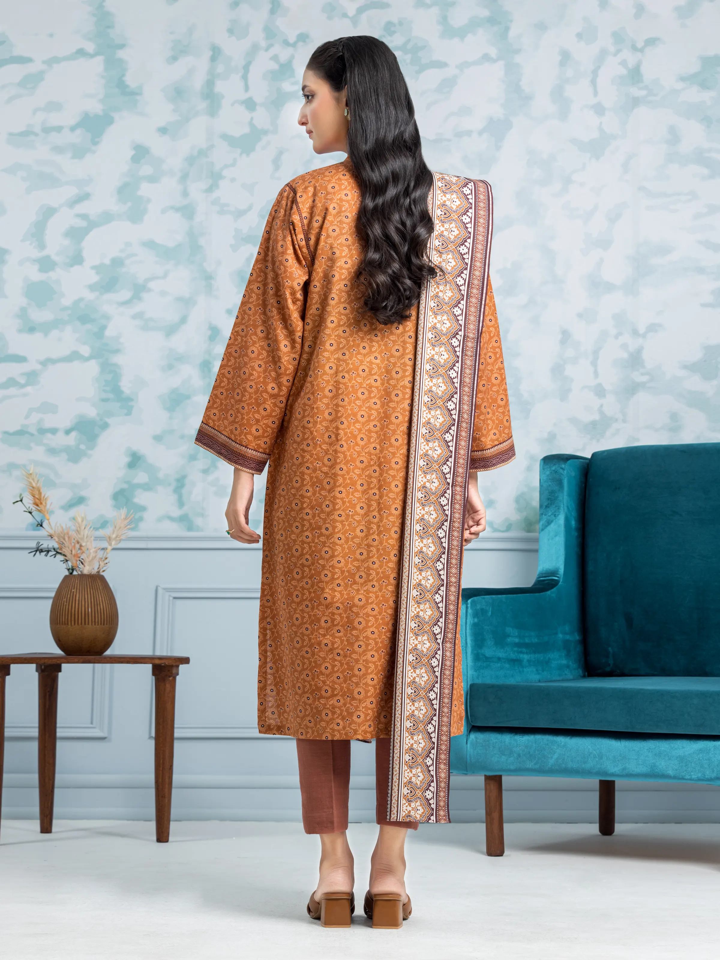 Unstitched Printed Khaddar Suit - EWU24A3-29318-3P - Image 3