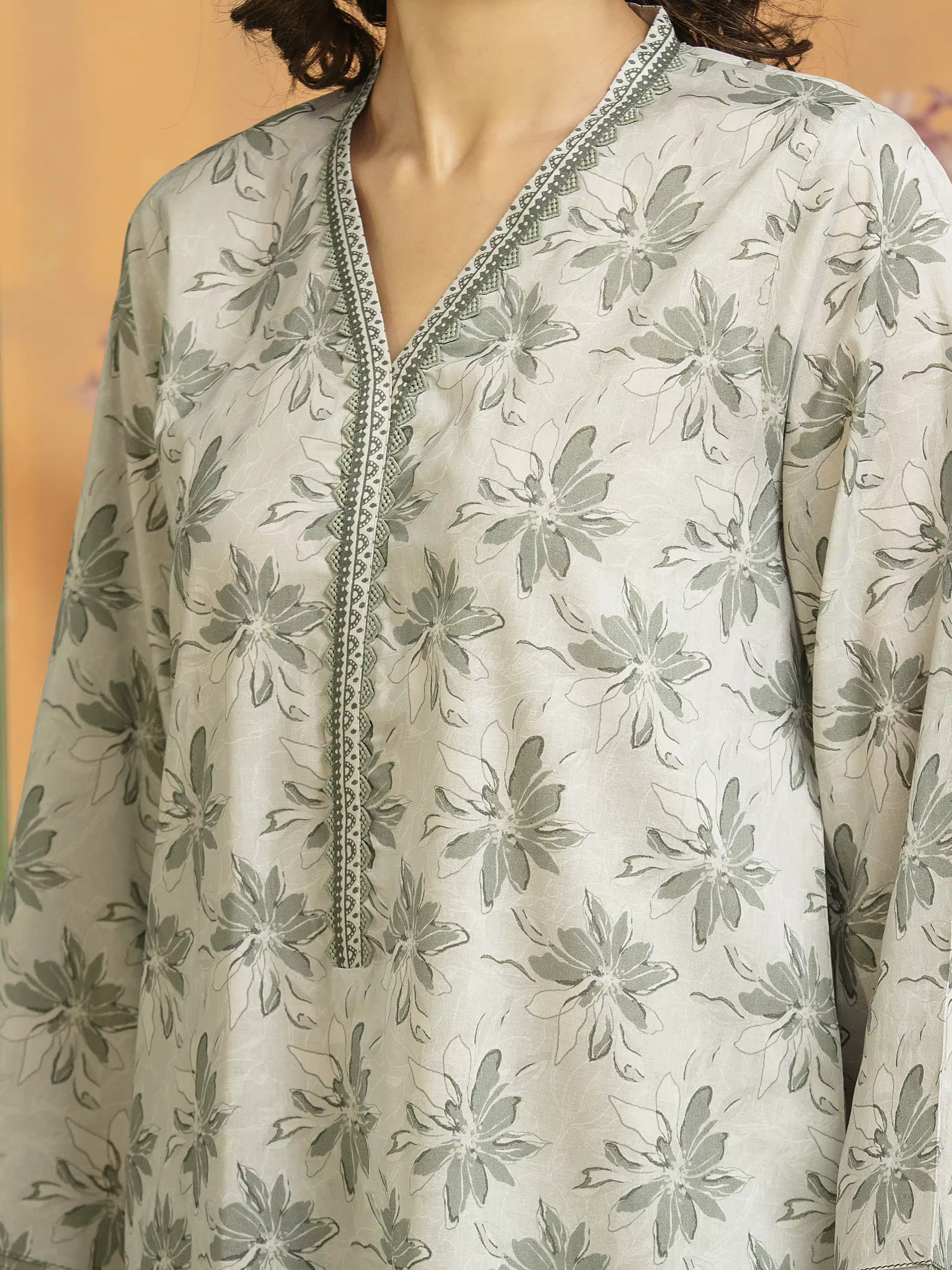 Unstitched Printed Lawn Suit - EWU5A1-35246-3P - Image 3