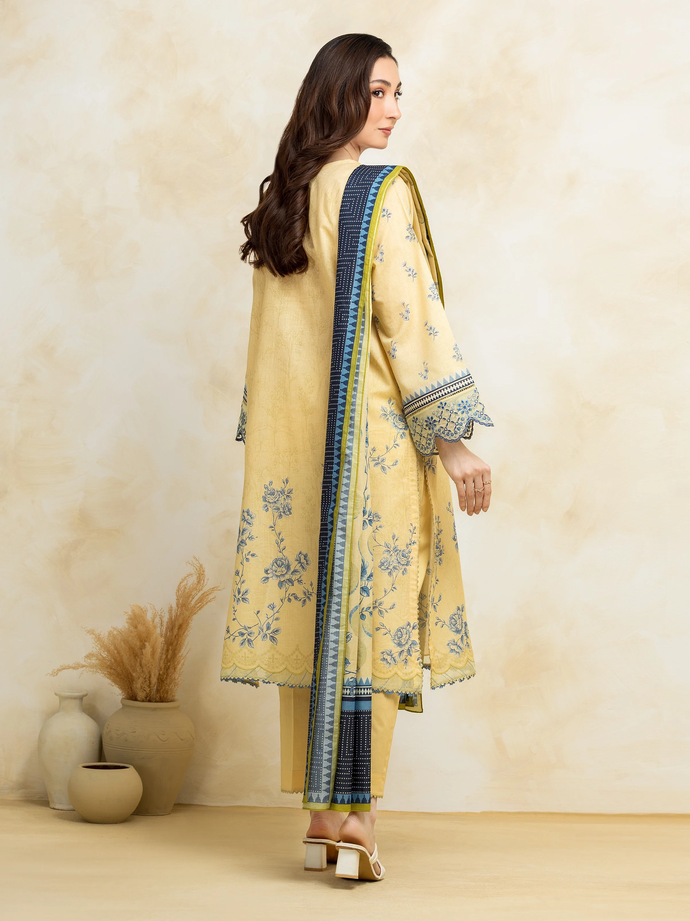 Unstitched Embroidered Lawn Suit - EWU5V1-31191-3P - Image 2