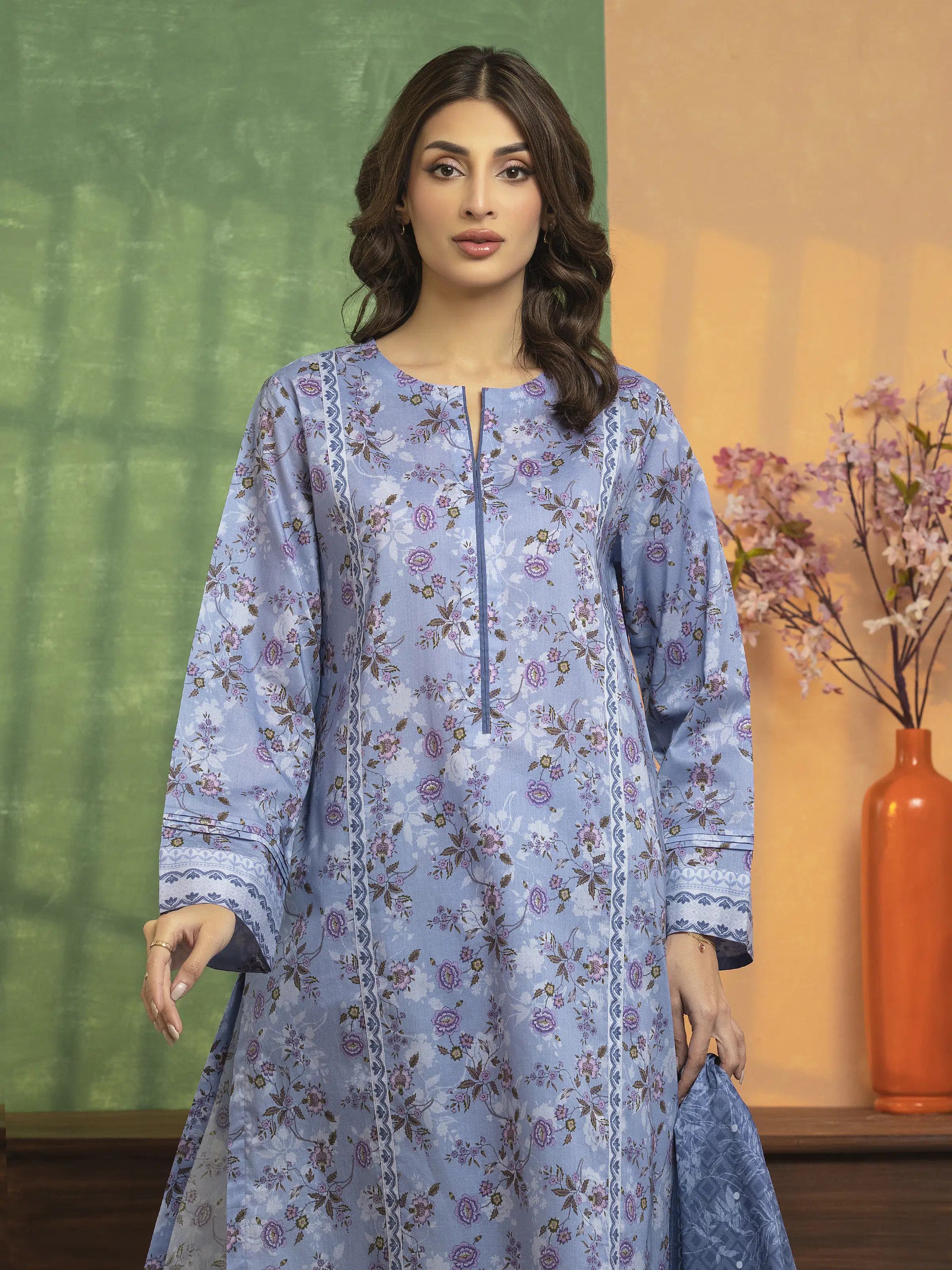 Unstitched Printed Lawn Suit - EWU5A1-35075-3P - Image 3