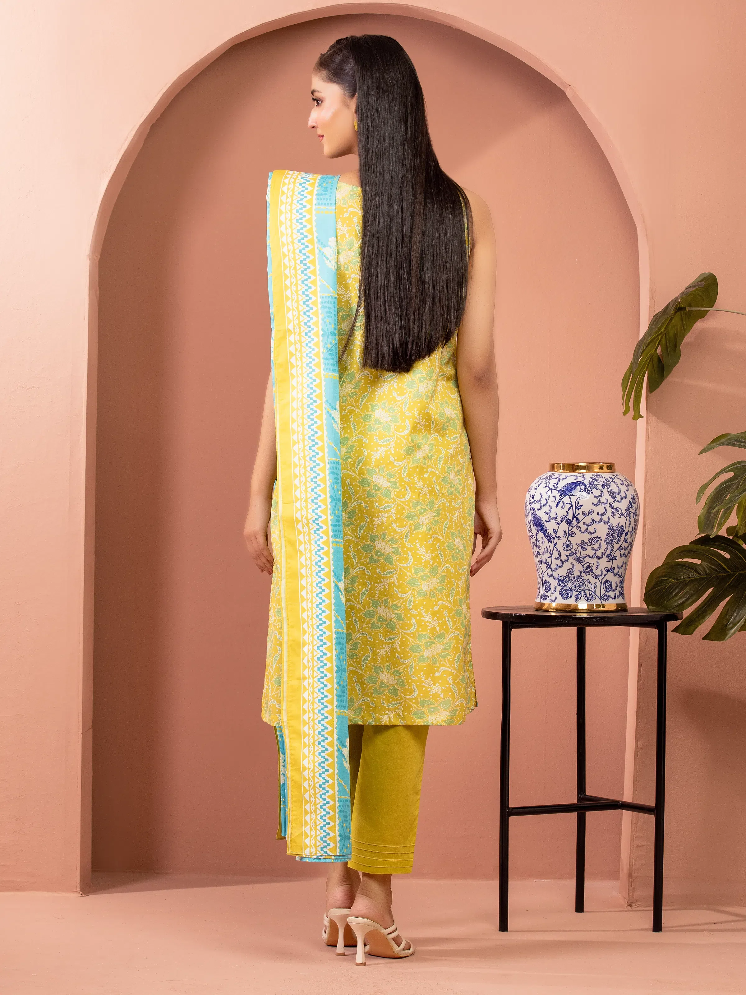 Unstitched Printed Lawn Suit - EWU5A1-35236-3P - Image 5