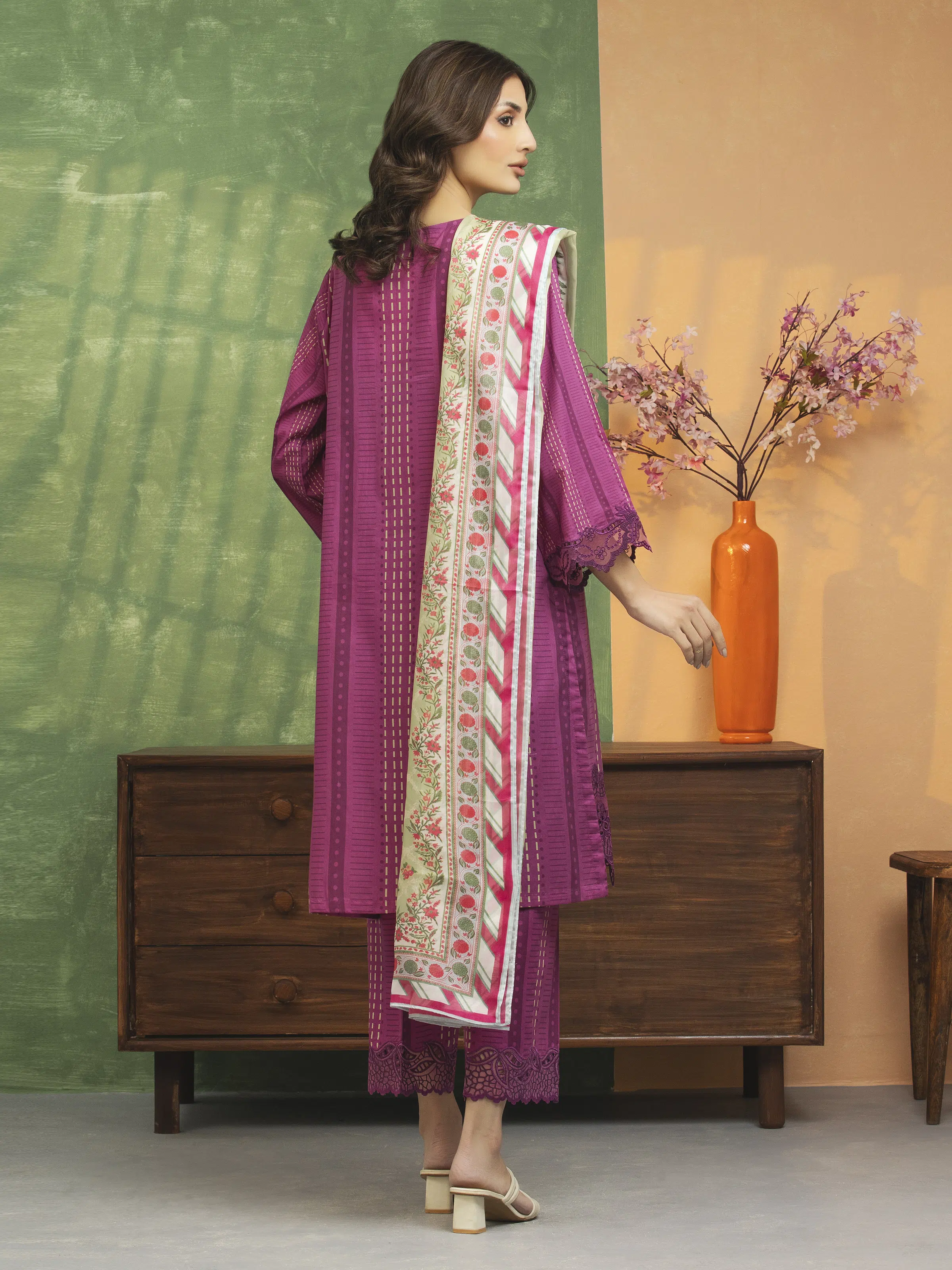 Unstitched Embroidered Lawn Suit - EWU5V1-31065-3P - Image 2
