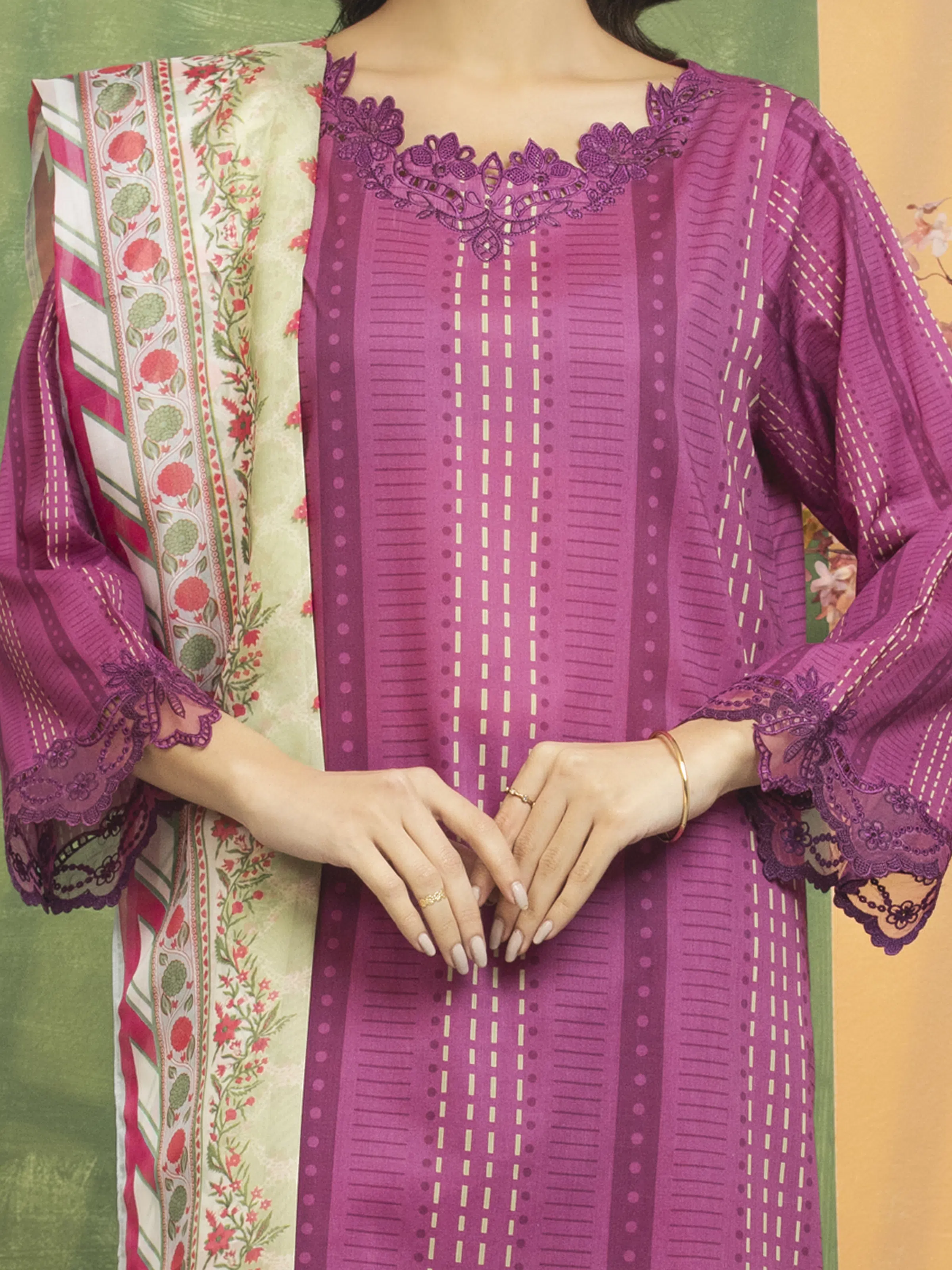 Unstitched Embroidered Lawn Suit - EWU5V1-31065-3P - Image 4