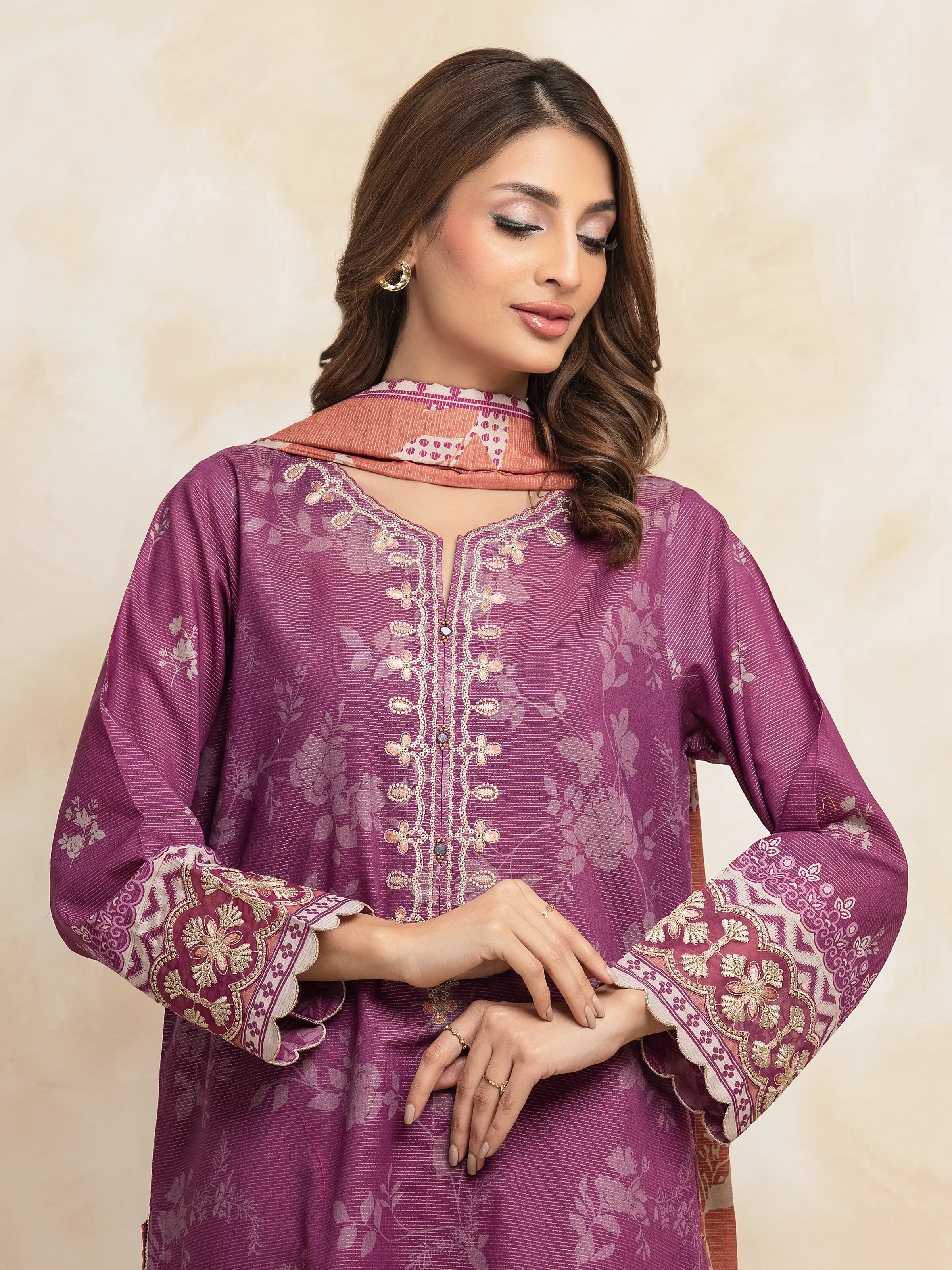 Unstitched Embroidered Lawn Suit - EWU5V1-31207-3P - Image 4