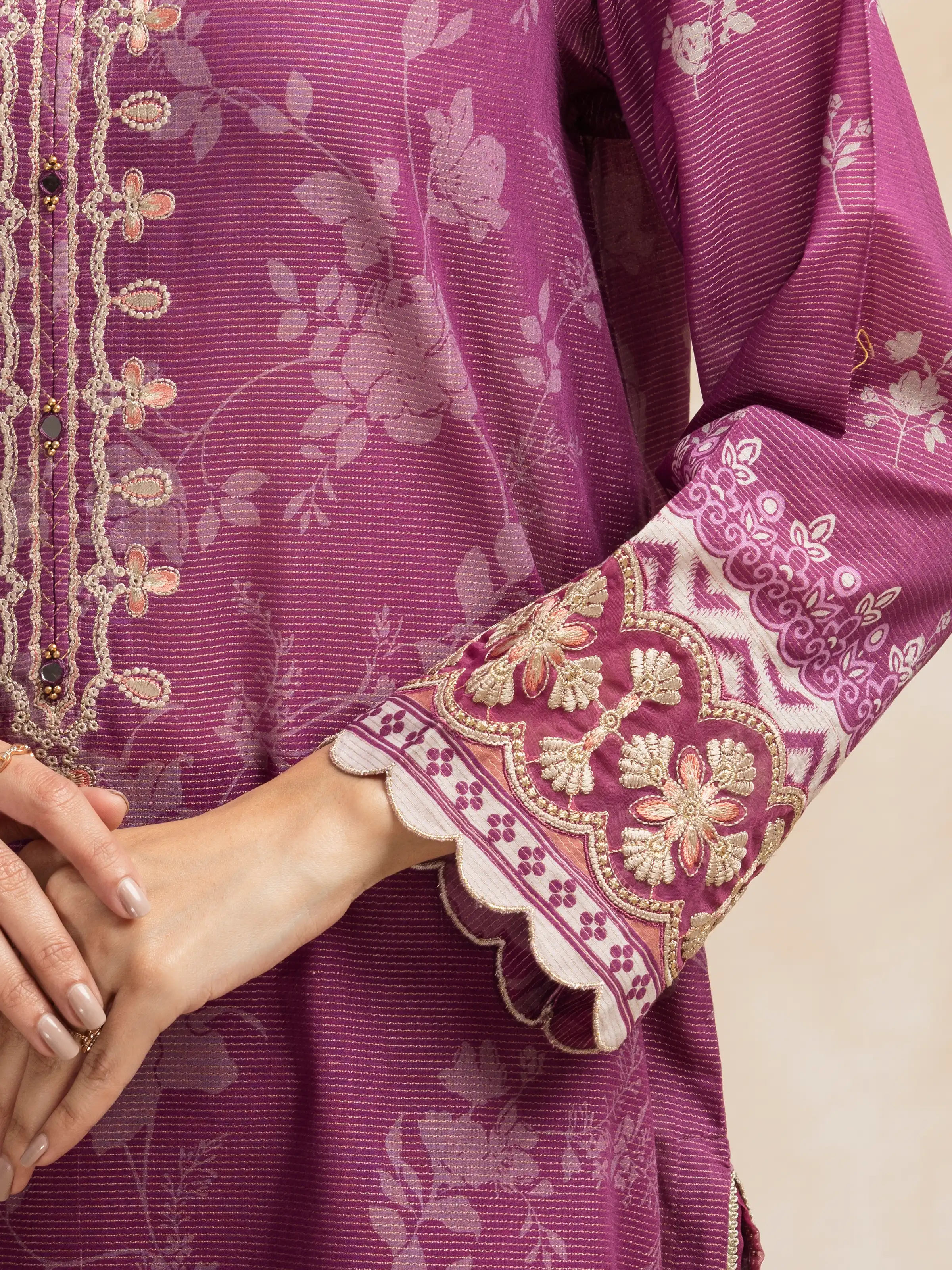 Unstitched Embroidered Lawn Suit - EWU5V1-31207-3P - Image 6