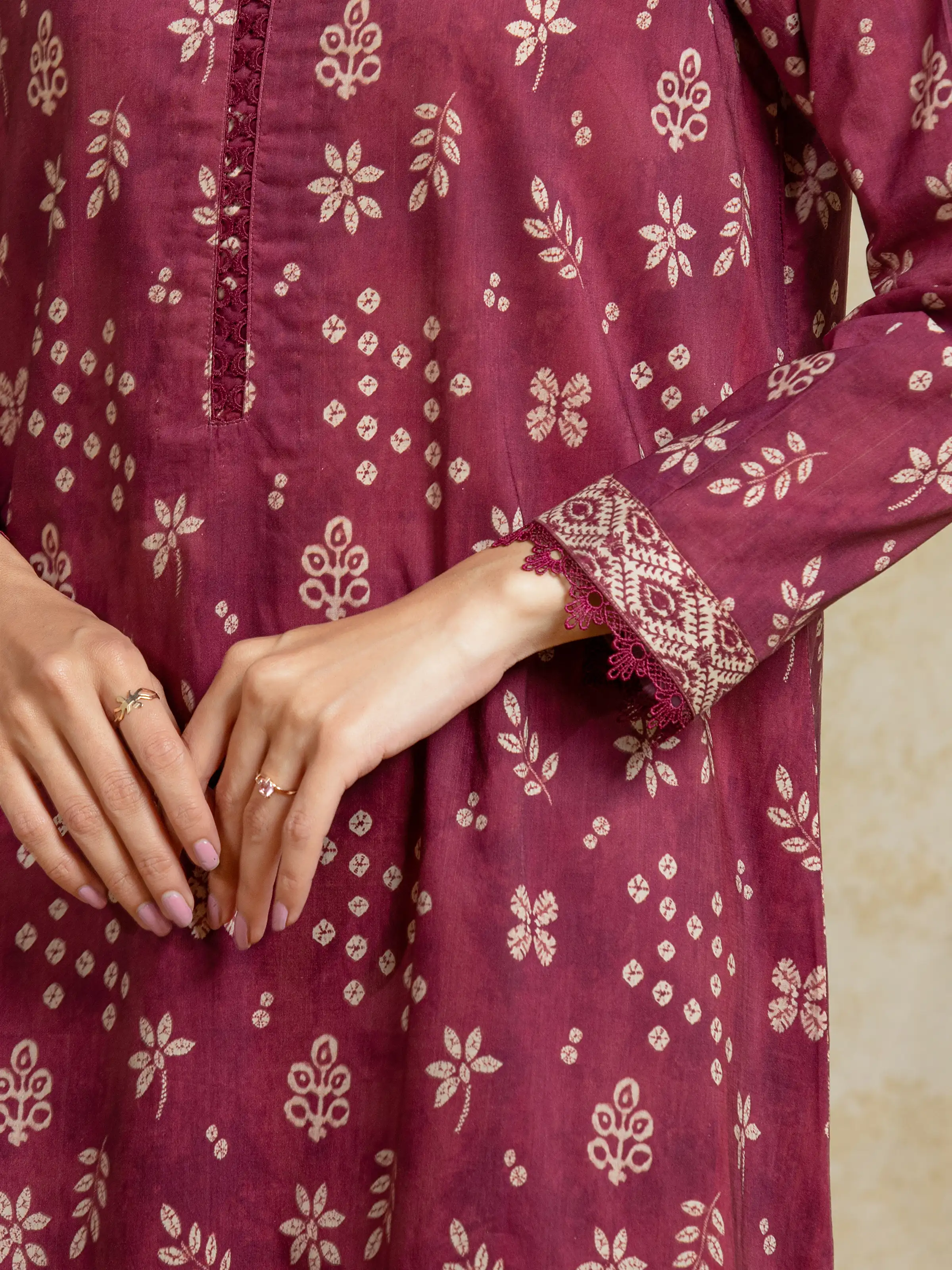 Unstitched Printed Khaddar Suit - EWU5A3-35974-3P - Image 3