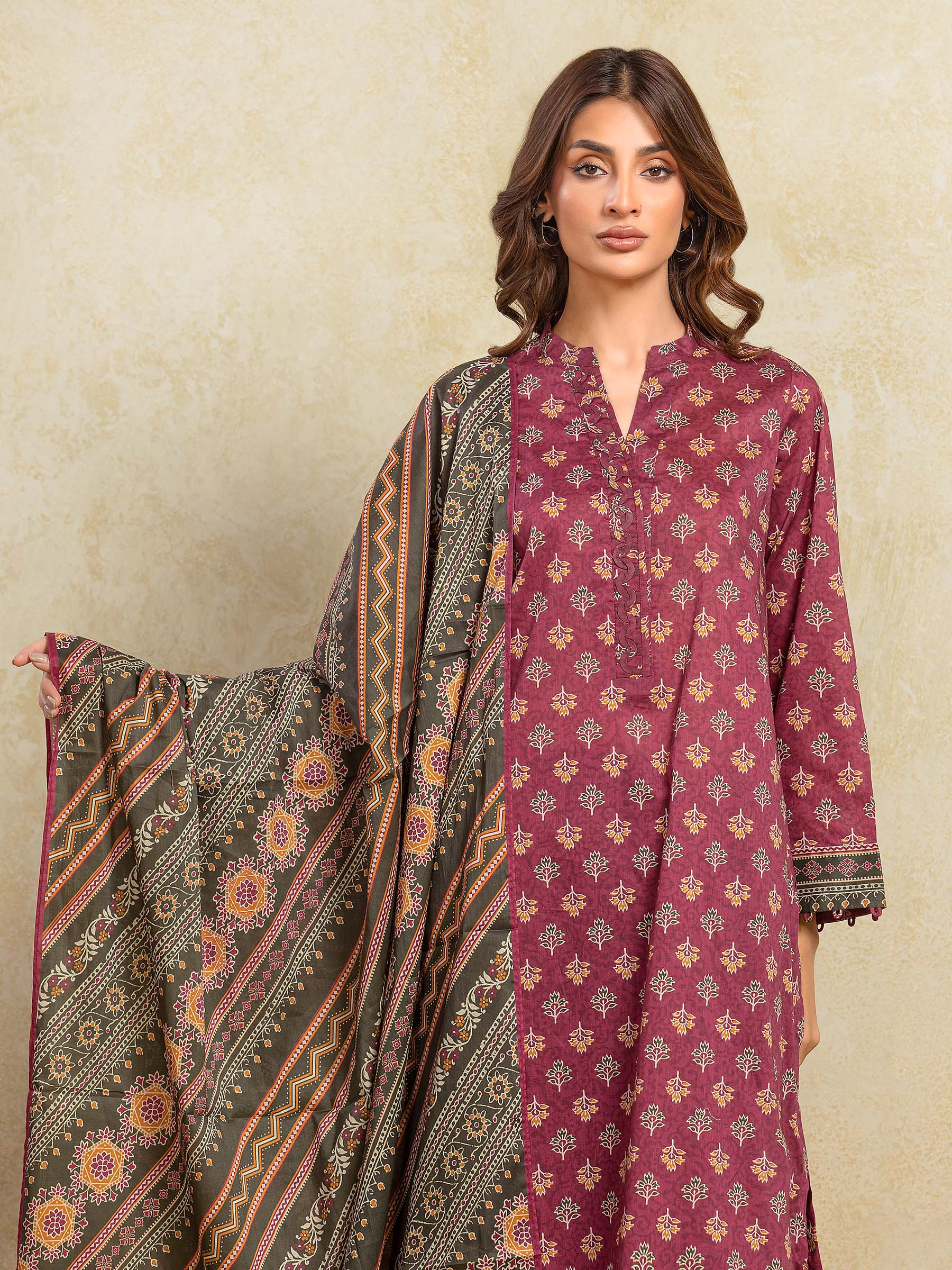 Unstitched Printed Khaddar Suit - EWU5A3-36105-3P - Image 2
