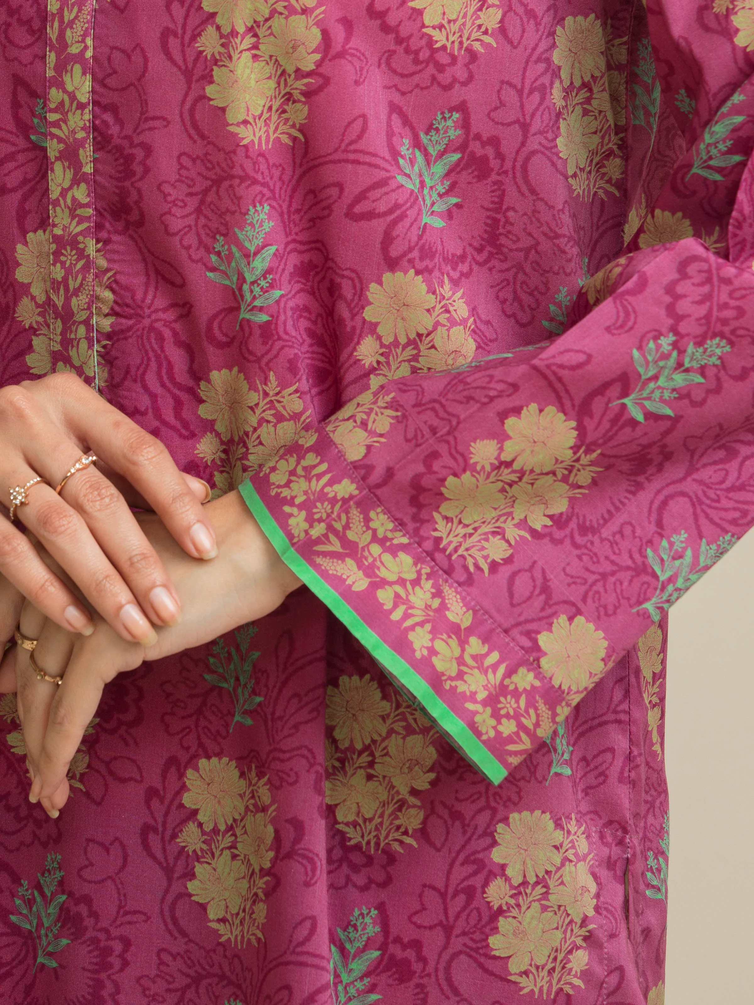Unstitched Printed Lawn Suit - EWU5A1-35177-3P - Image 5