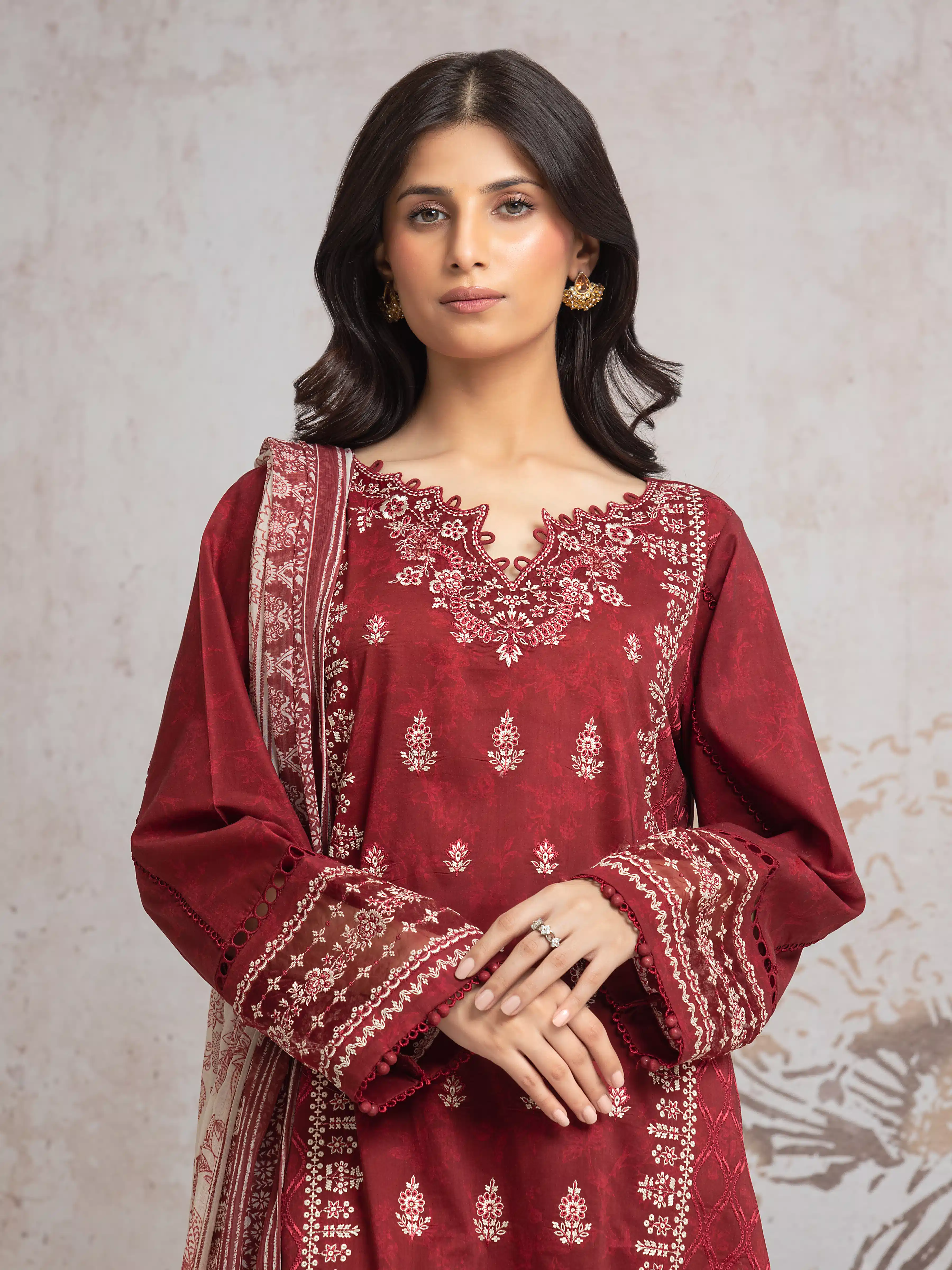 Unstitched Embroidered Cambric Suit - EWU24V2-30040-3P - Image 2